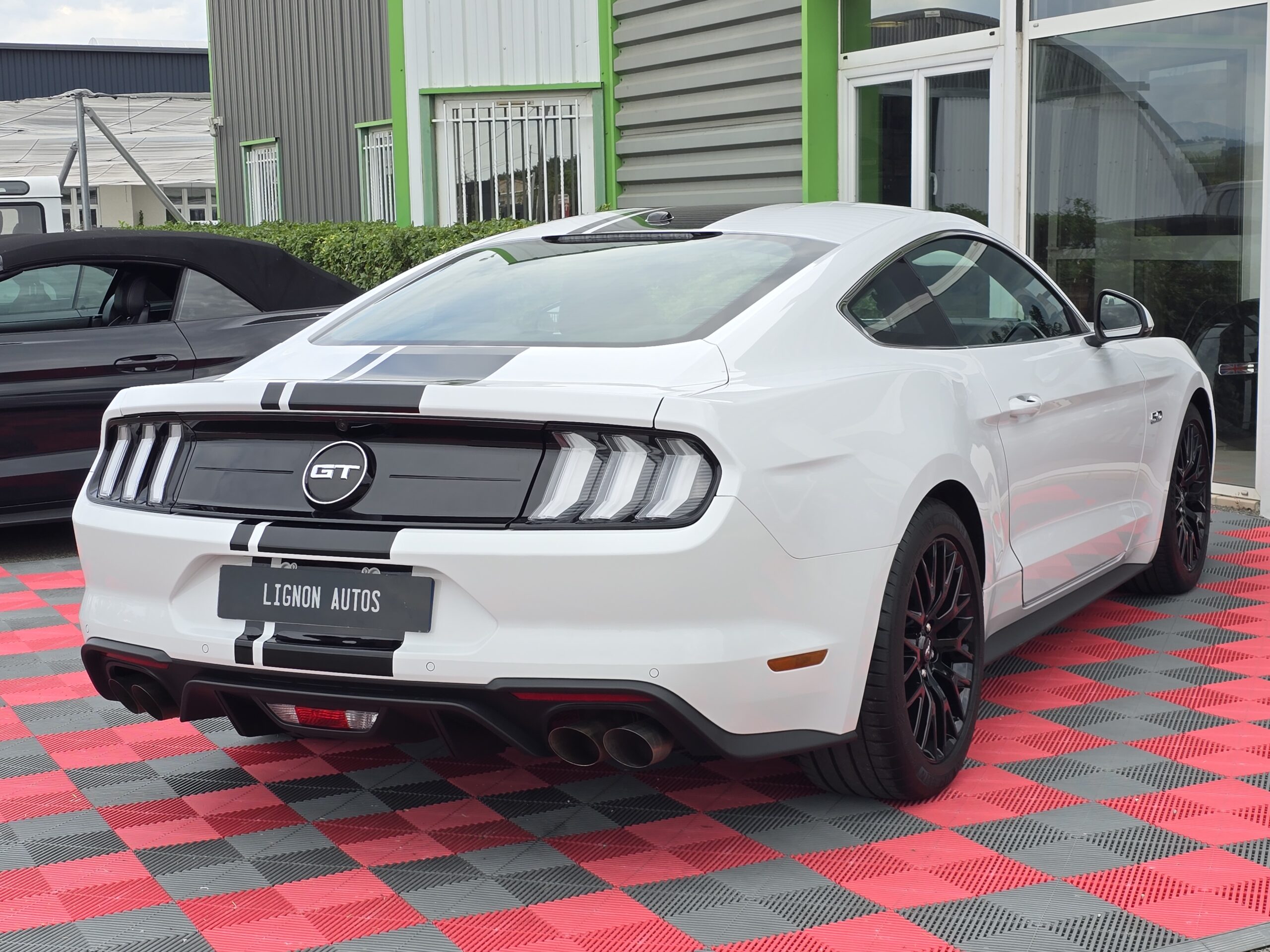 Photo Ford Mustang V8 Fastback Gt 450ch Bva10 Premium + Magneride