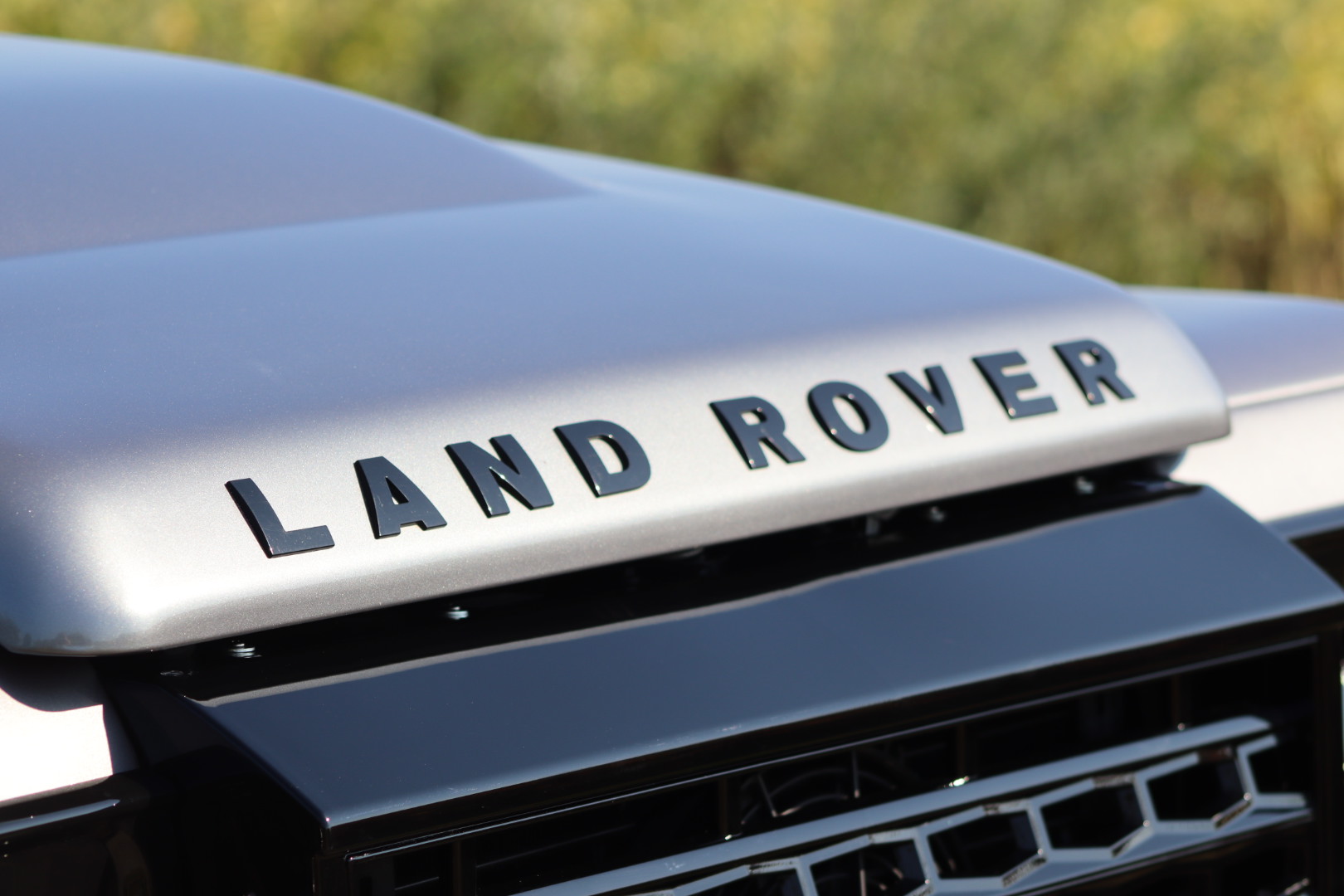 Photo Land Rover Defender 90 td4 2.2 Hard Top Utilitaire "SE"
