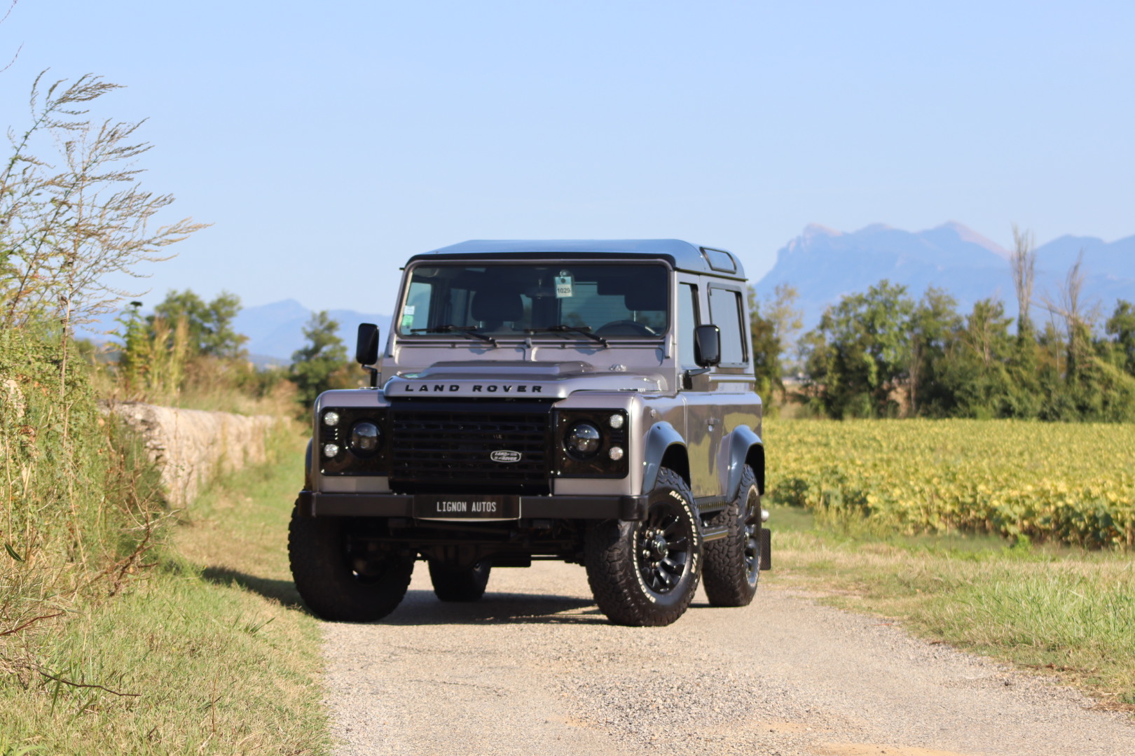 Photo Land Rover Defender 90 td4 2.2 Hard Top Utilitaire "SE"