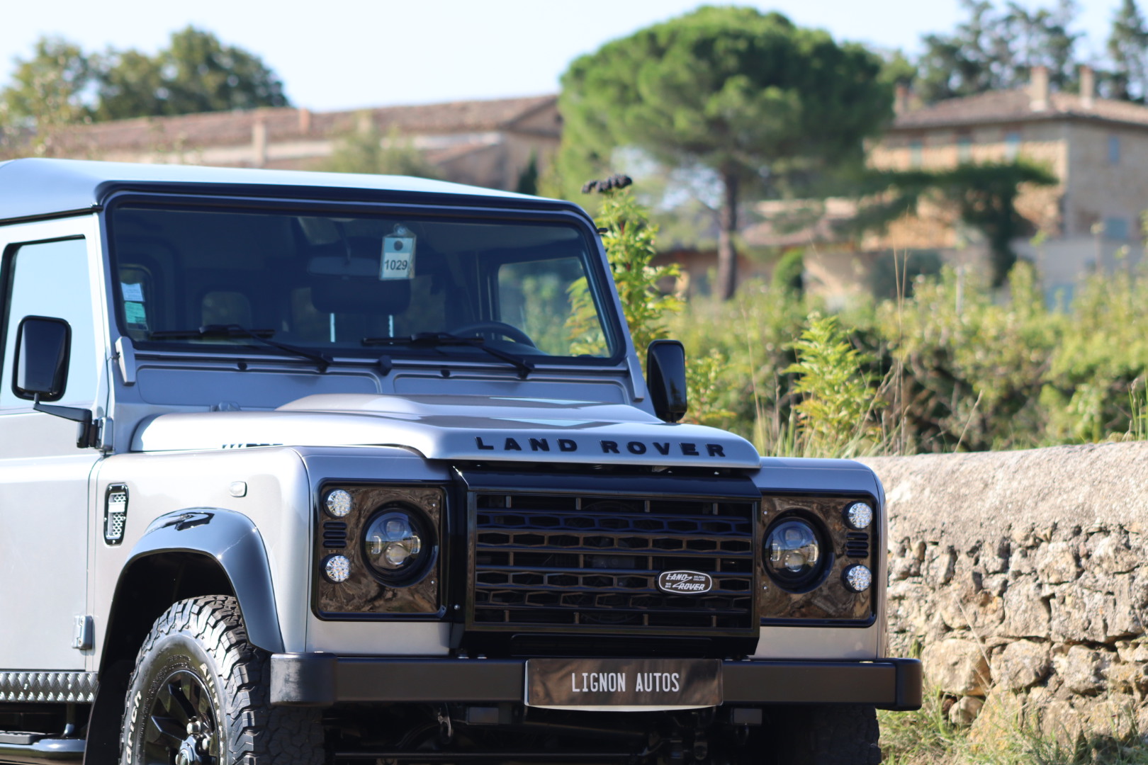 Photo Land Rover Defender 90 td4 2.2 Hard Top Utilitaire "SE"