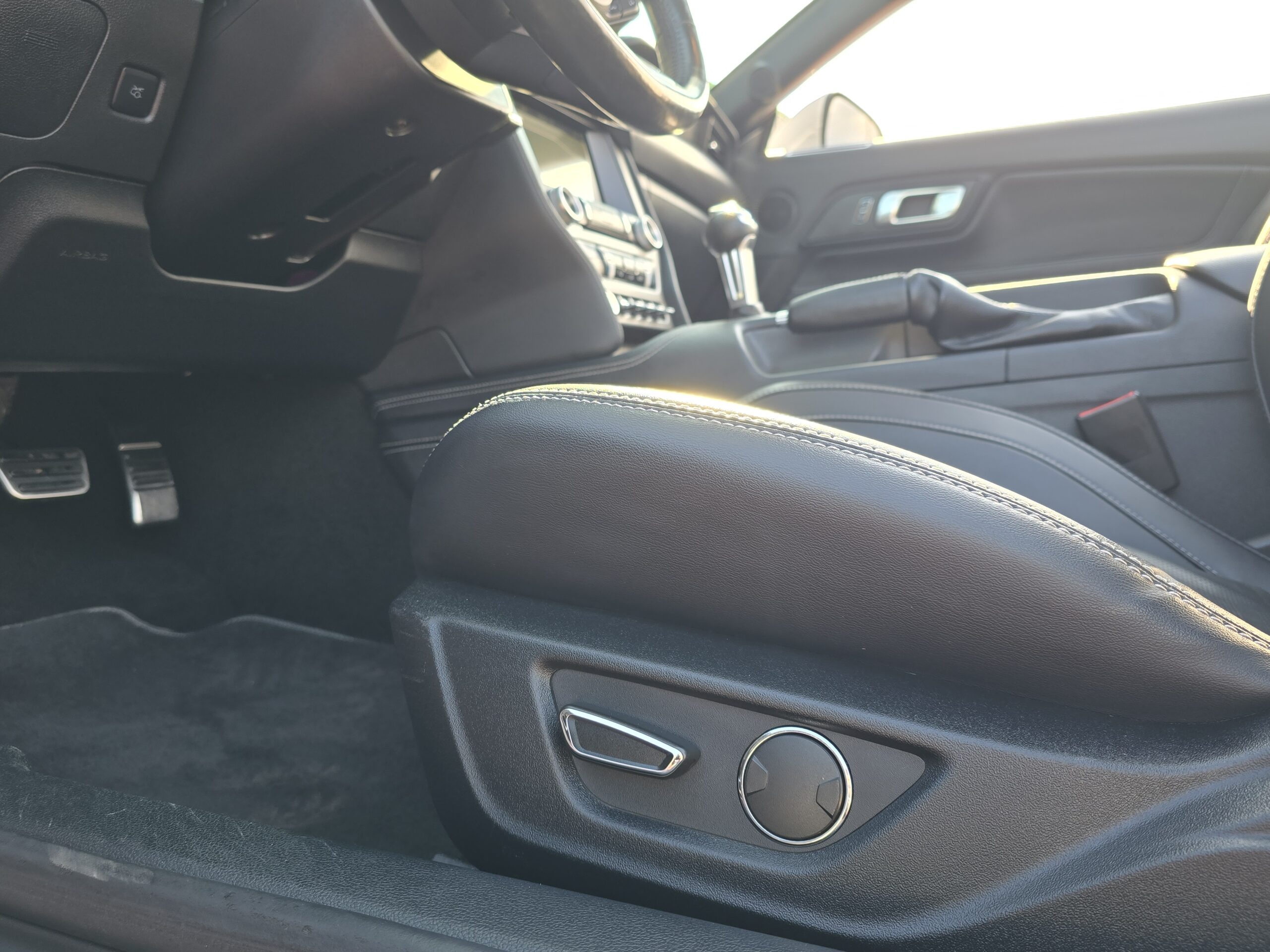 Photo Ford Mustang Cabriolet Gt 5.0l V8 450 Bva10 Premium + Magneride