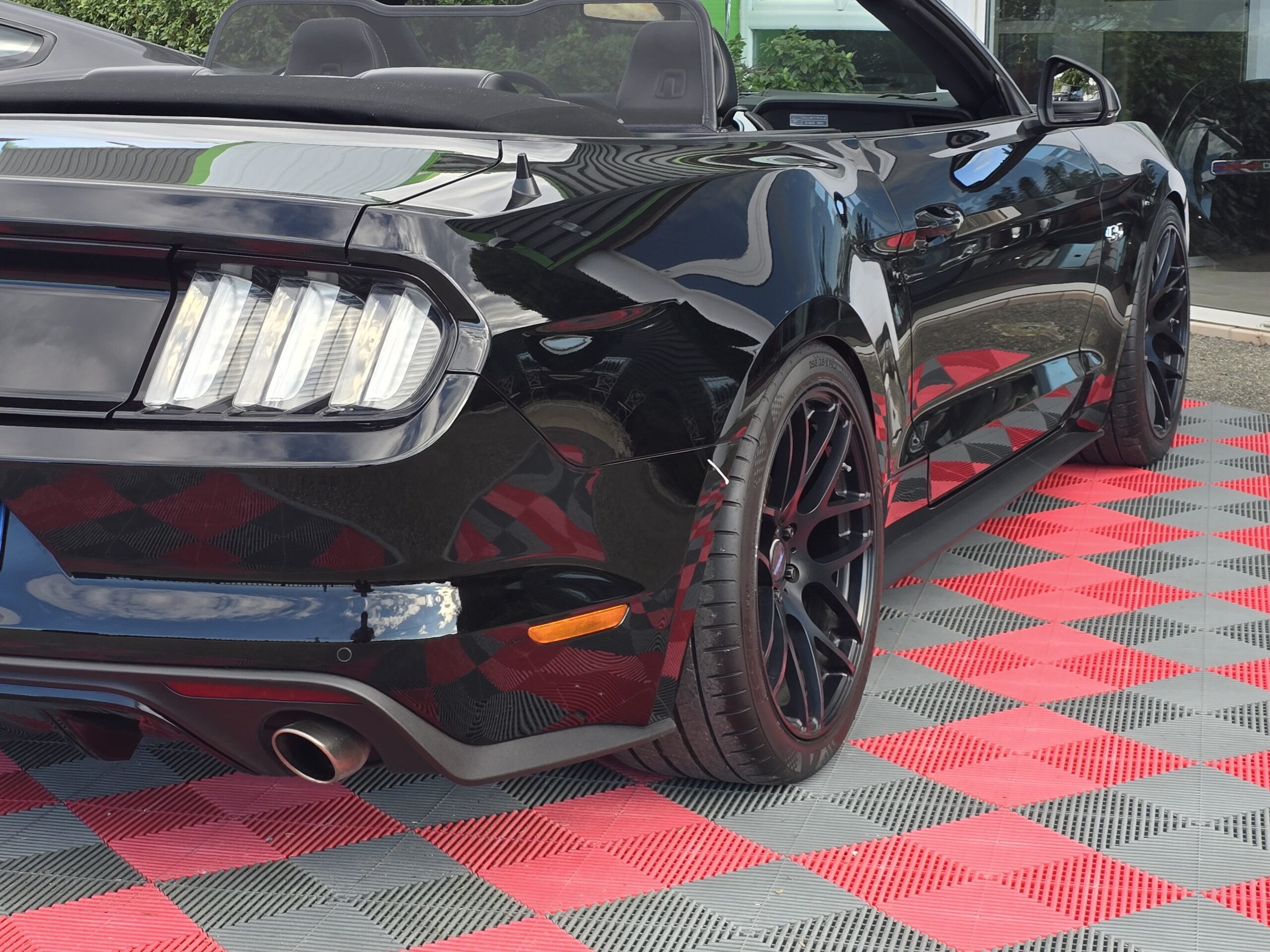 Photo Ford Mustang GT 5.0 v8 Cabriolet 421 BVA