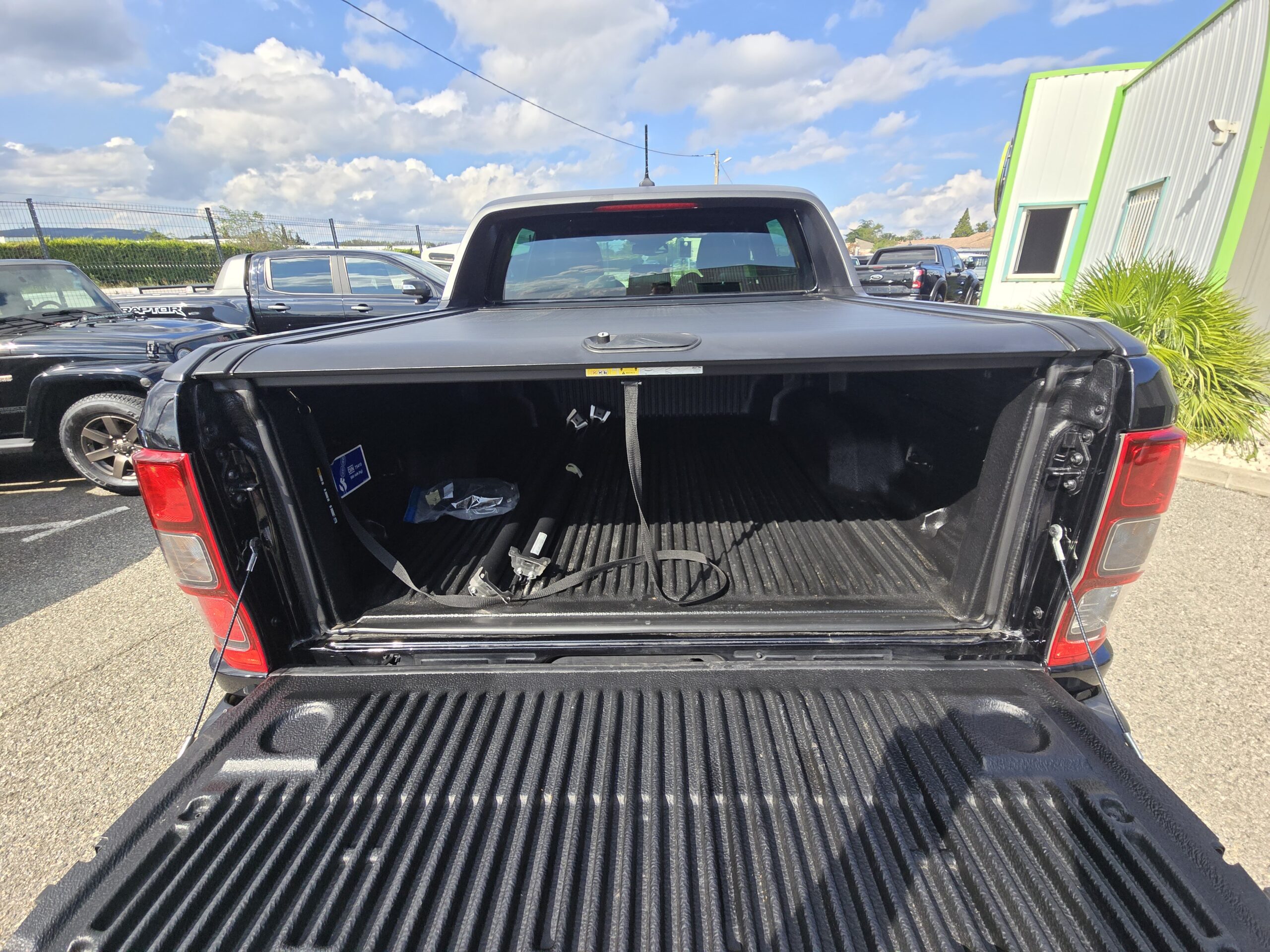 Photo Ford Ranger Raptor Double Cabine 2.0 TDCi 213 EcoBlue BVA10 TVA RECUPERABLE