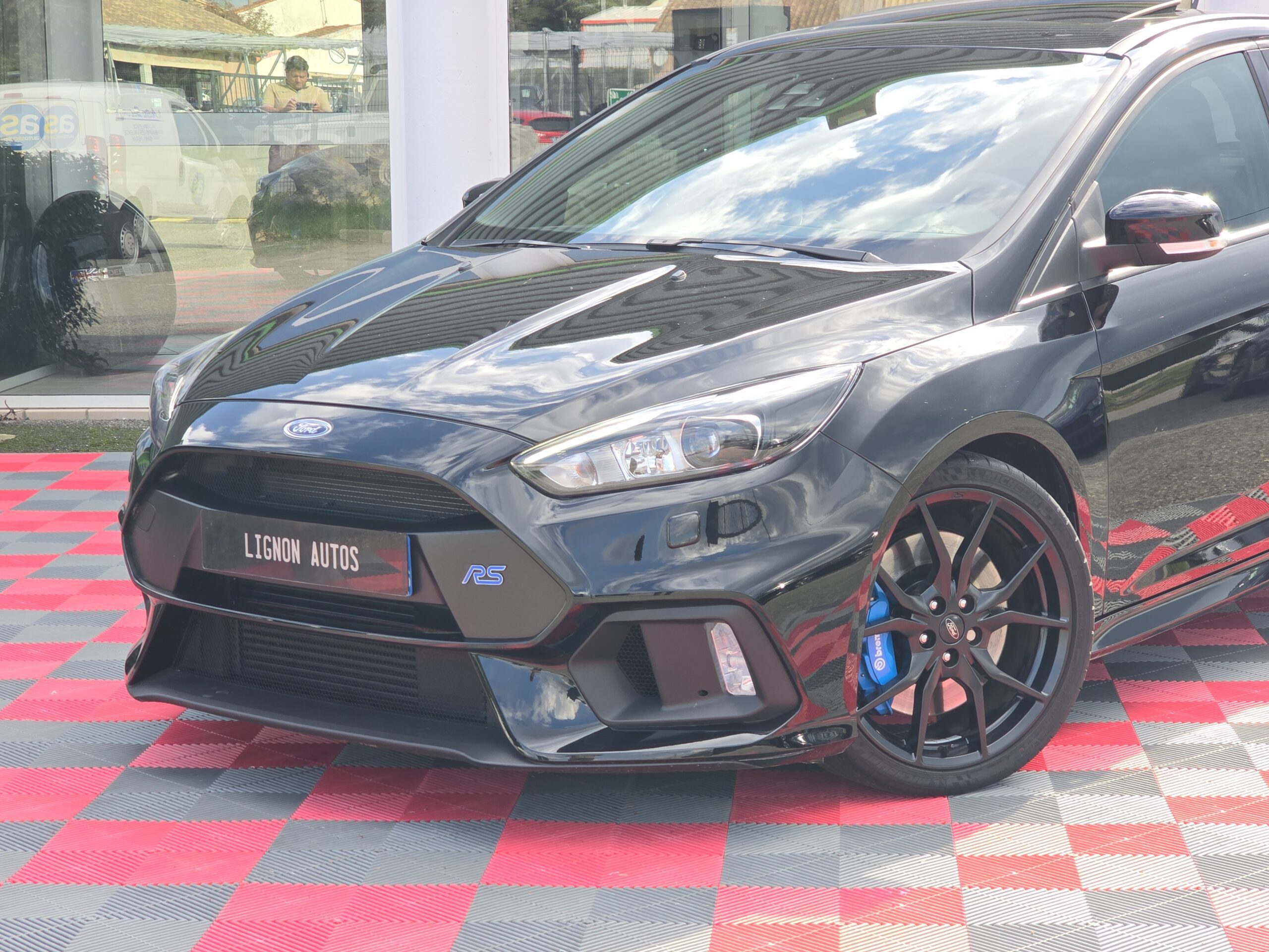 Photo Ford Focus RS 350 CH Recaro & Pack Performance