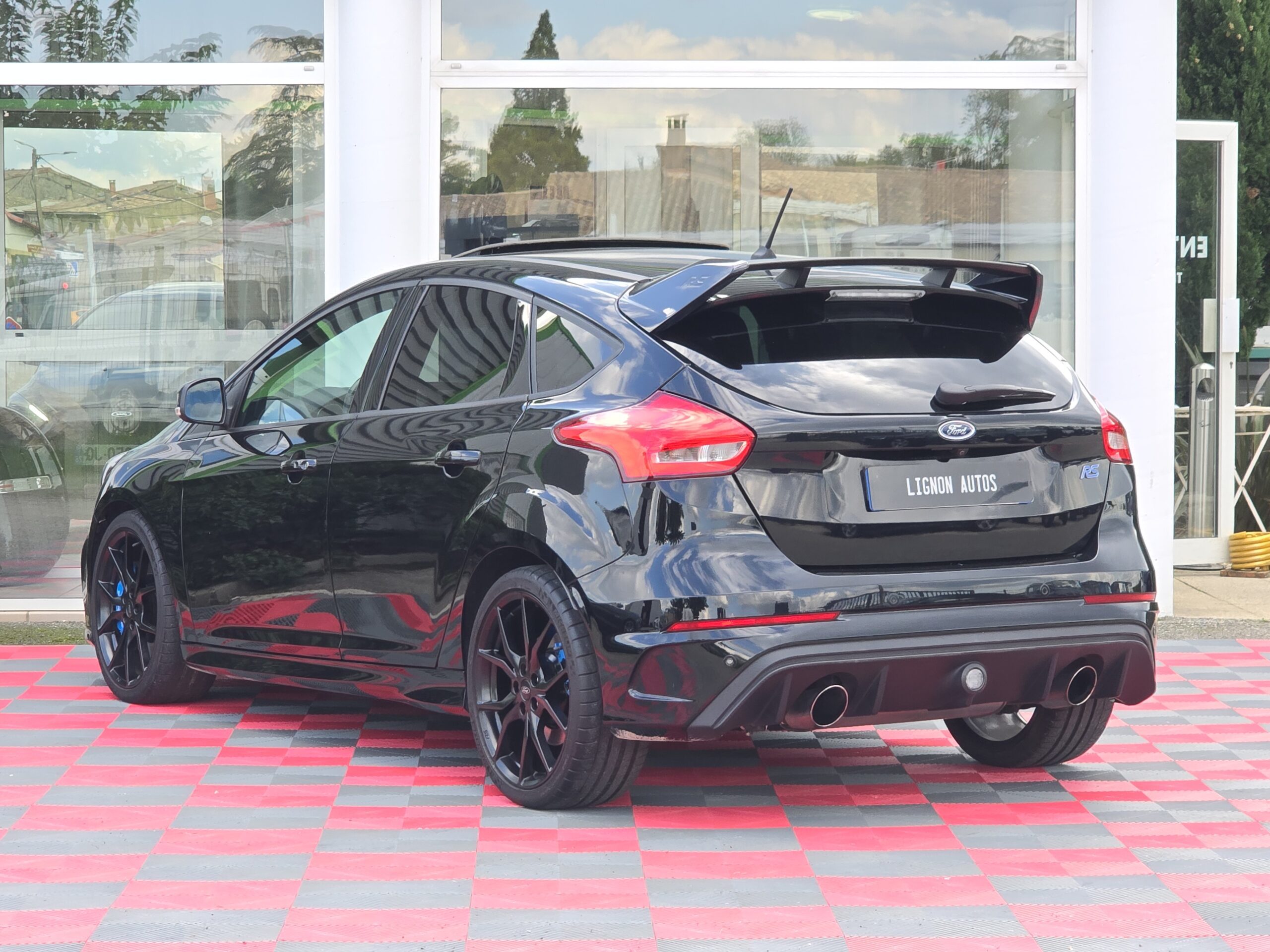Photo Ford Focus RS 350 CH Recaro & Pack Performance