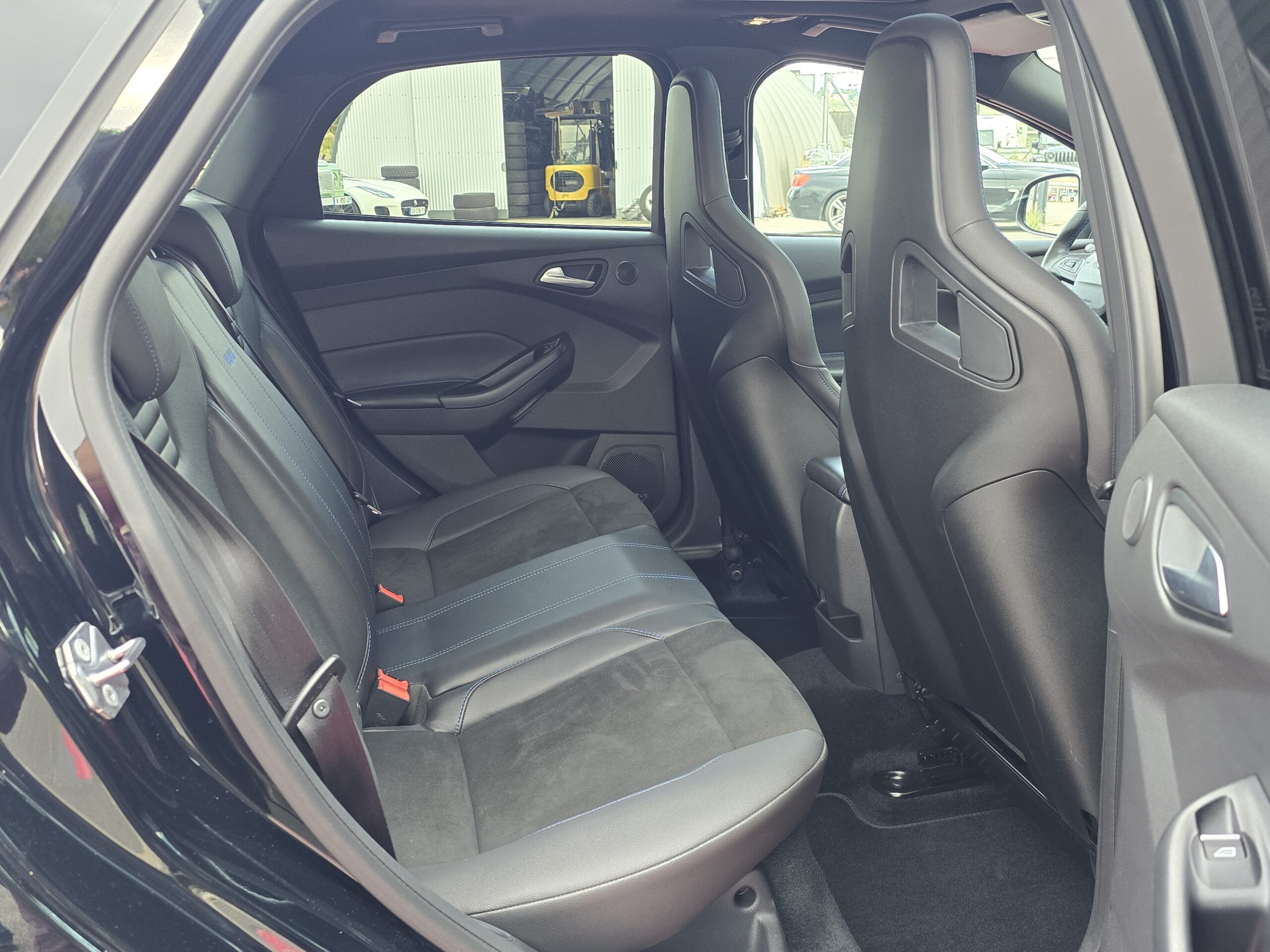 Photo Ford Focus RS 350 CH Recaro & Pack Performance