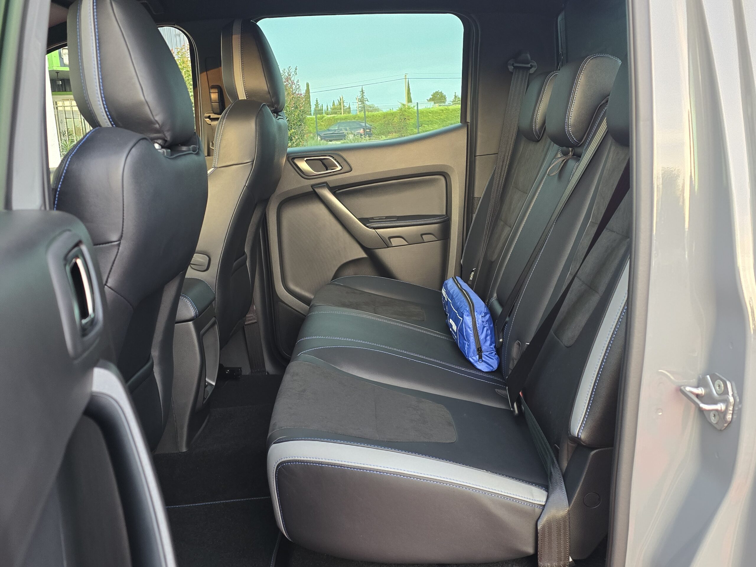 Photo Ford Ranger Raptor NEUF Double Cabine 2.0 TDCi 213 EcoBlue BVA10 TVA RECUPERABLE 