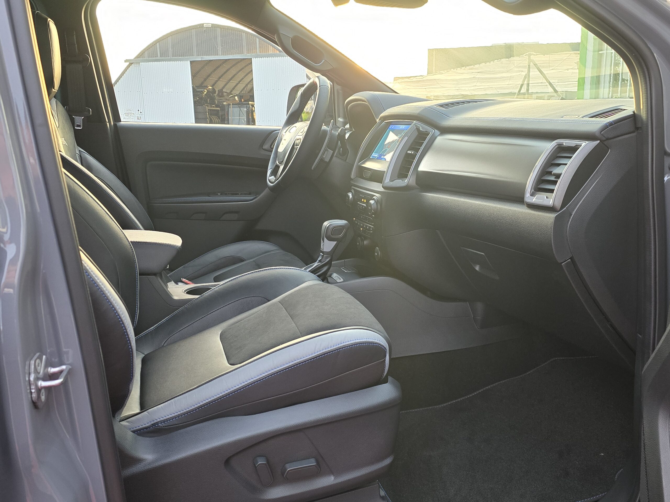 Photo Ford Ranger Raptor NEUF Double Cabine 2.0 TDCi 213 EcoBlue BVA10 TVA RECUPERABLE 