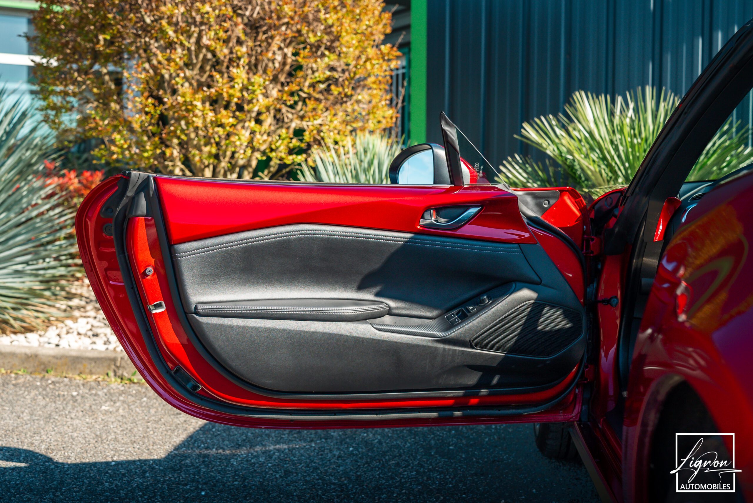 Photo MAZDA MX-5 Roadster Skyaktiv 2.0l 184ch Selection avec pack sport