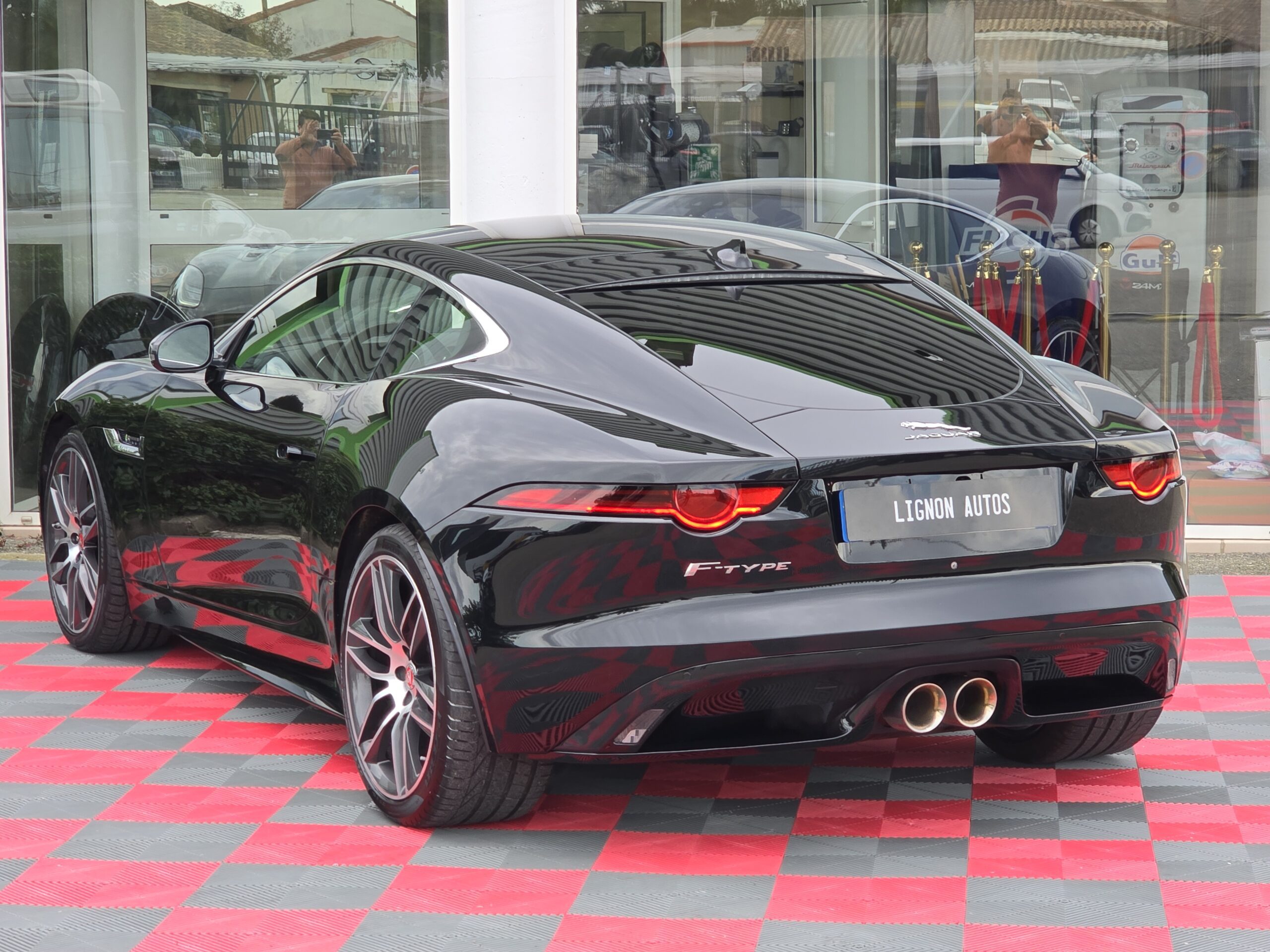 Photo Jaguar F-type Coupé P 380 R-Dynamic AWD BVA8
