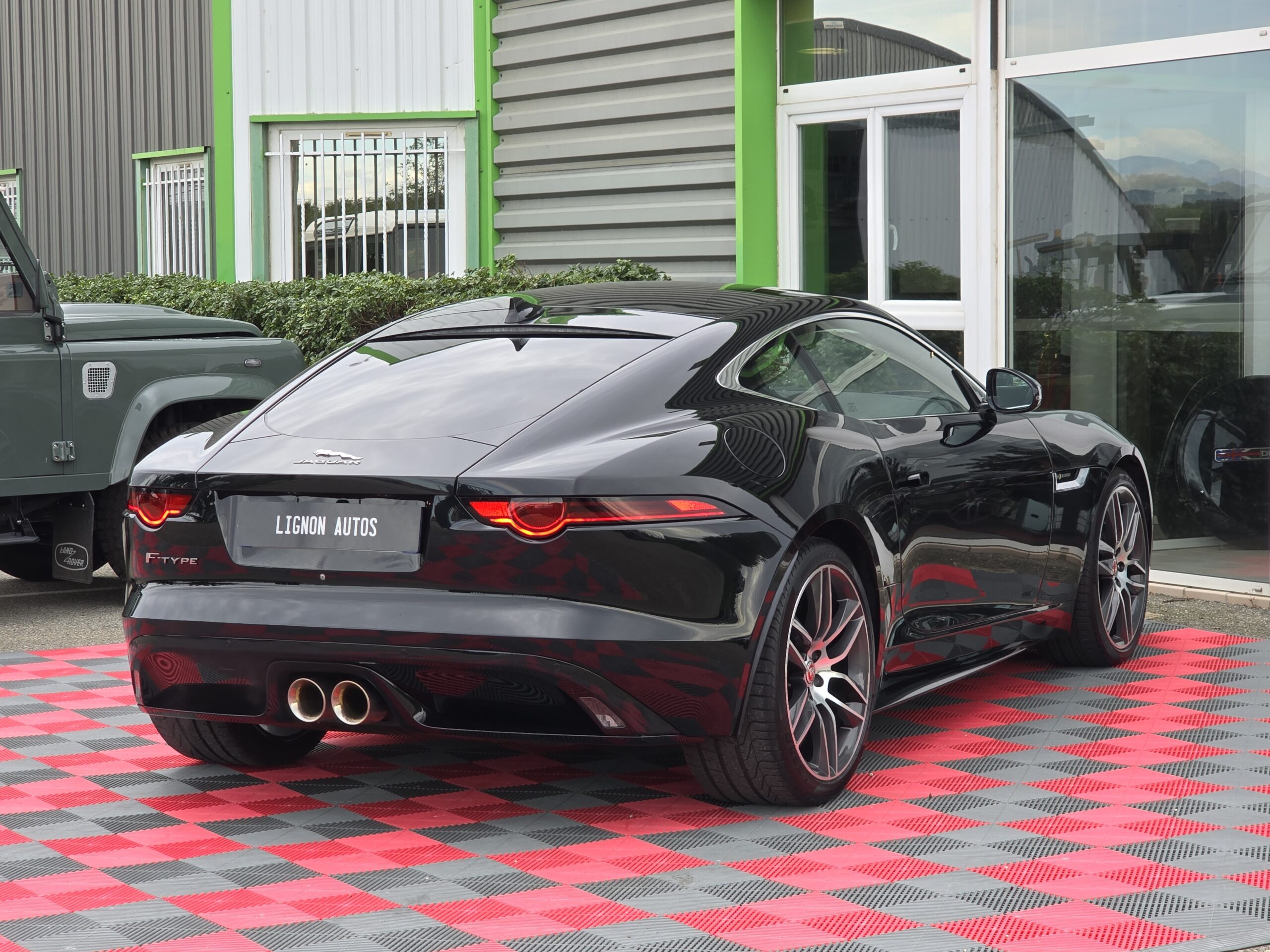 Photo Jaguar F-type Coupé P 380 R-Dynamic AWD BVA8