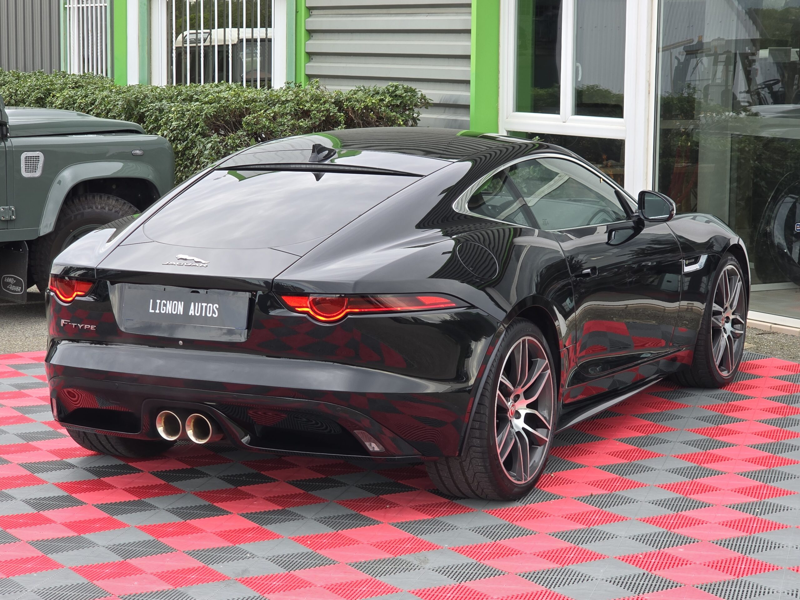 Photo Jaguar F-type Coupé P 380 R-Dynamic AWD BVA8