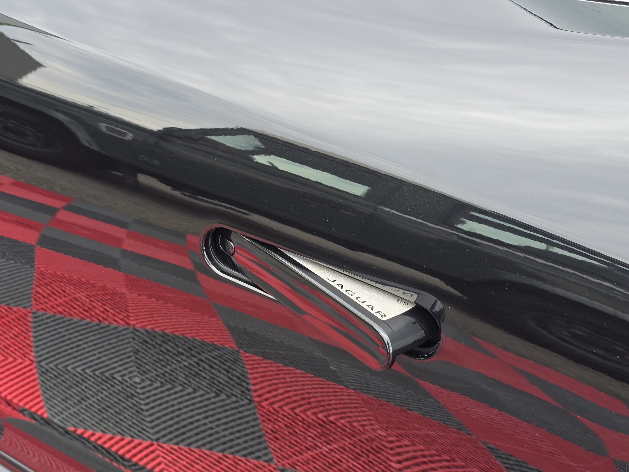 Photo Jaguar F-type Coupé P 380 R-Dynamic AWD BVA8