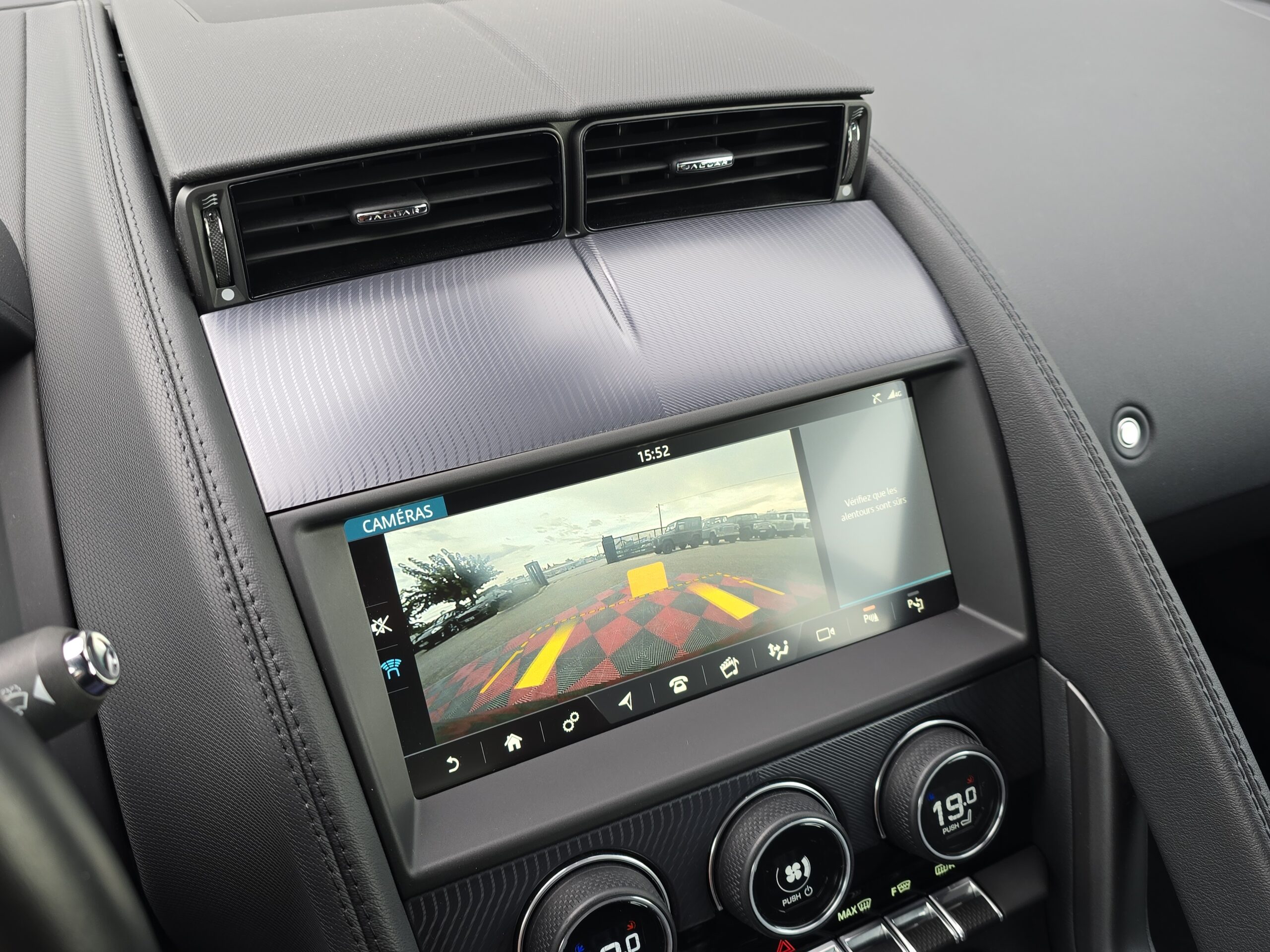 Photo Jaguar F-type Coupé P 380 R-Dynamic AWD BVA8