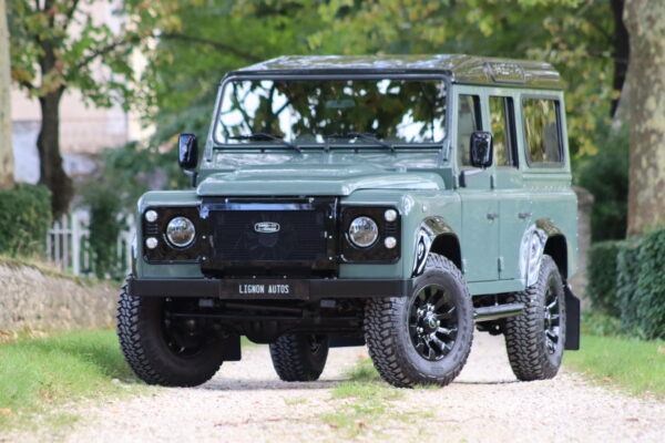 827 Land Rover Defender 110 td4 2.2 SW 5 places « Keswick Green » TVA RECUPERABLE