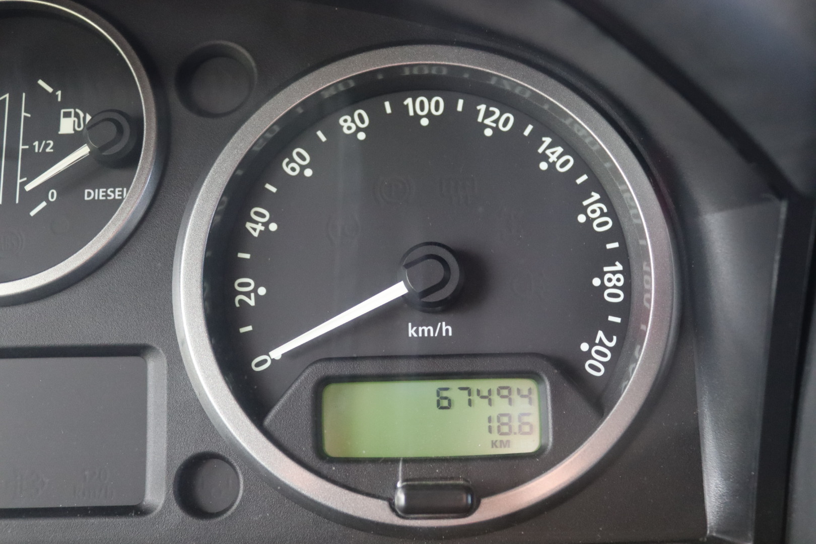 Photo Land Rover Defender 110 td4 2.2 SW 5 places "Keswick Green" TVA RECUPERABLE
