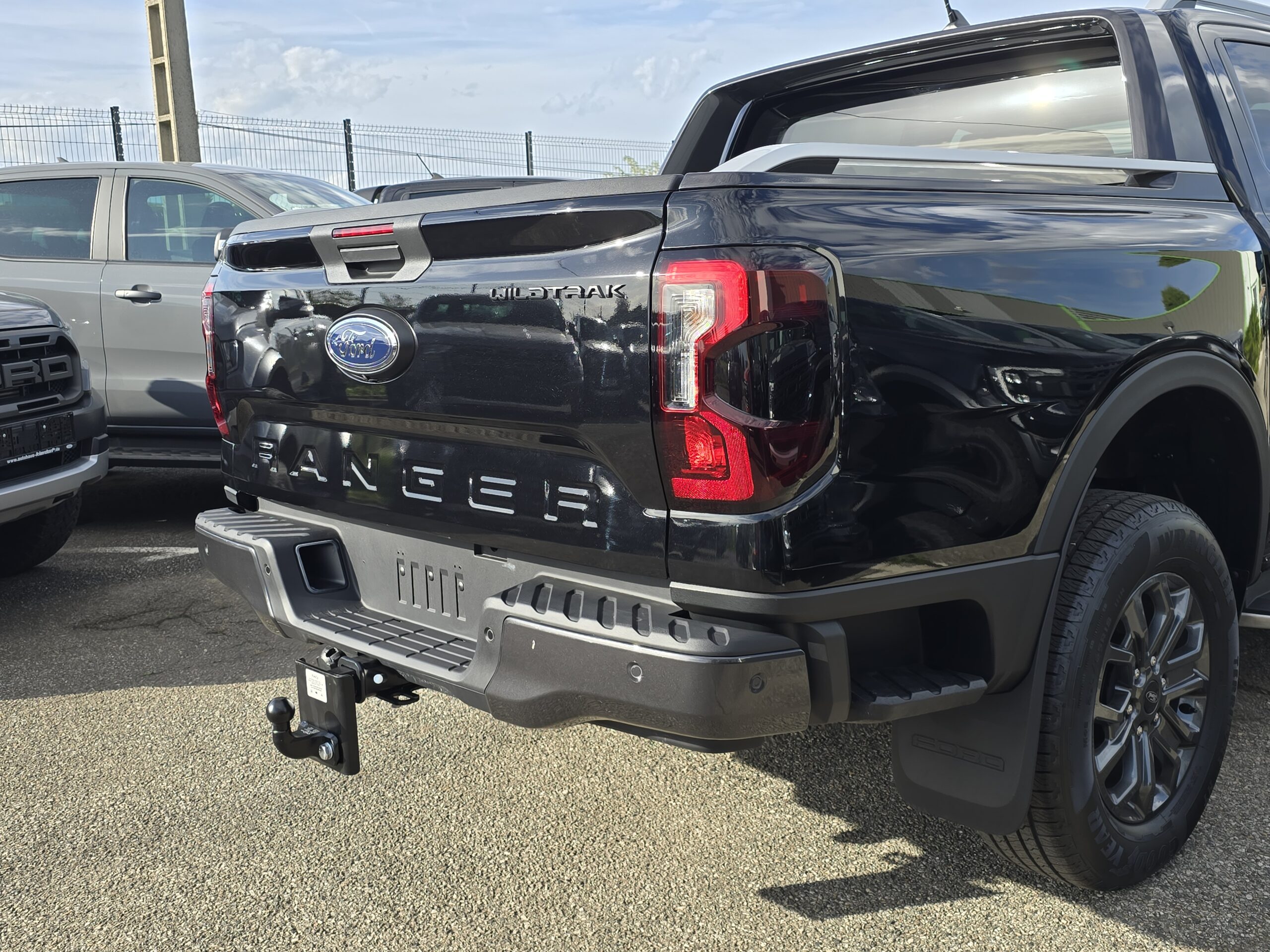 Photo Ford Ranger Wildtrak Double Cabine 2.0 ECOBLUE 205 CH TVA RECUPERABLE Garantie 5 ans