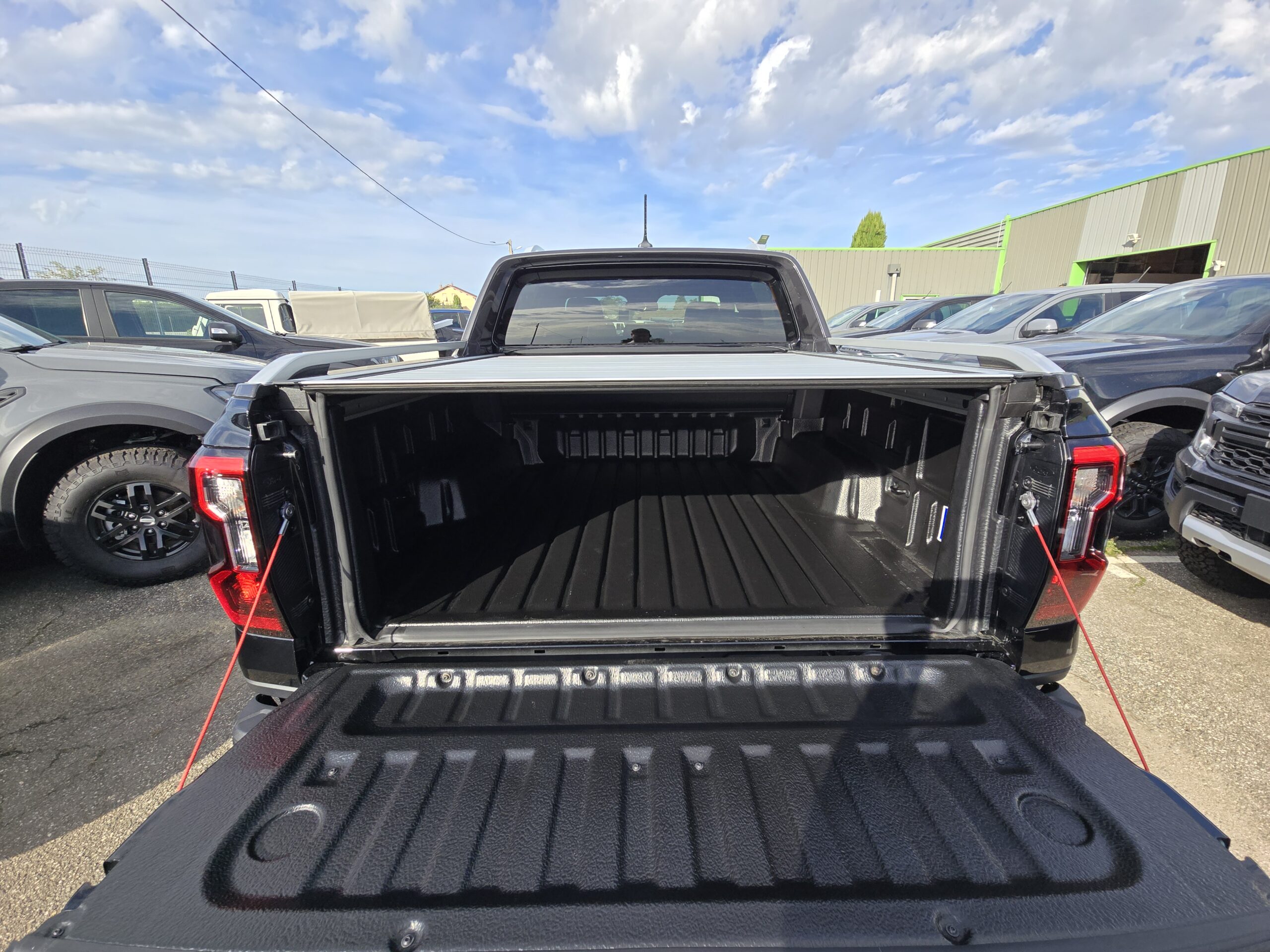 Photo Ford Ranger Wildtrak Double Cabine 2.0 ECOBLUE 205 CH TVA RECUPERABLE Garantie 5 ans