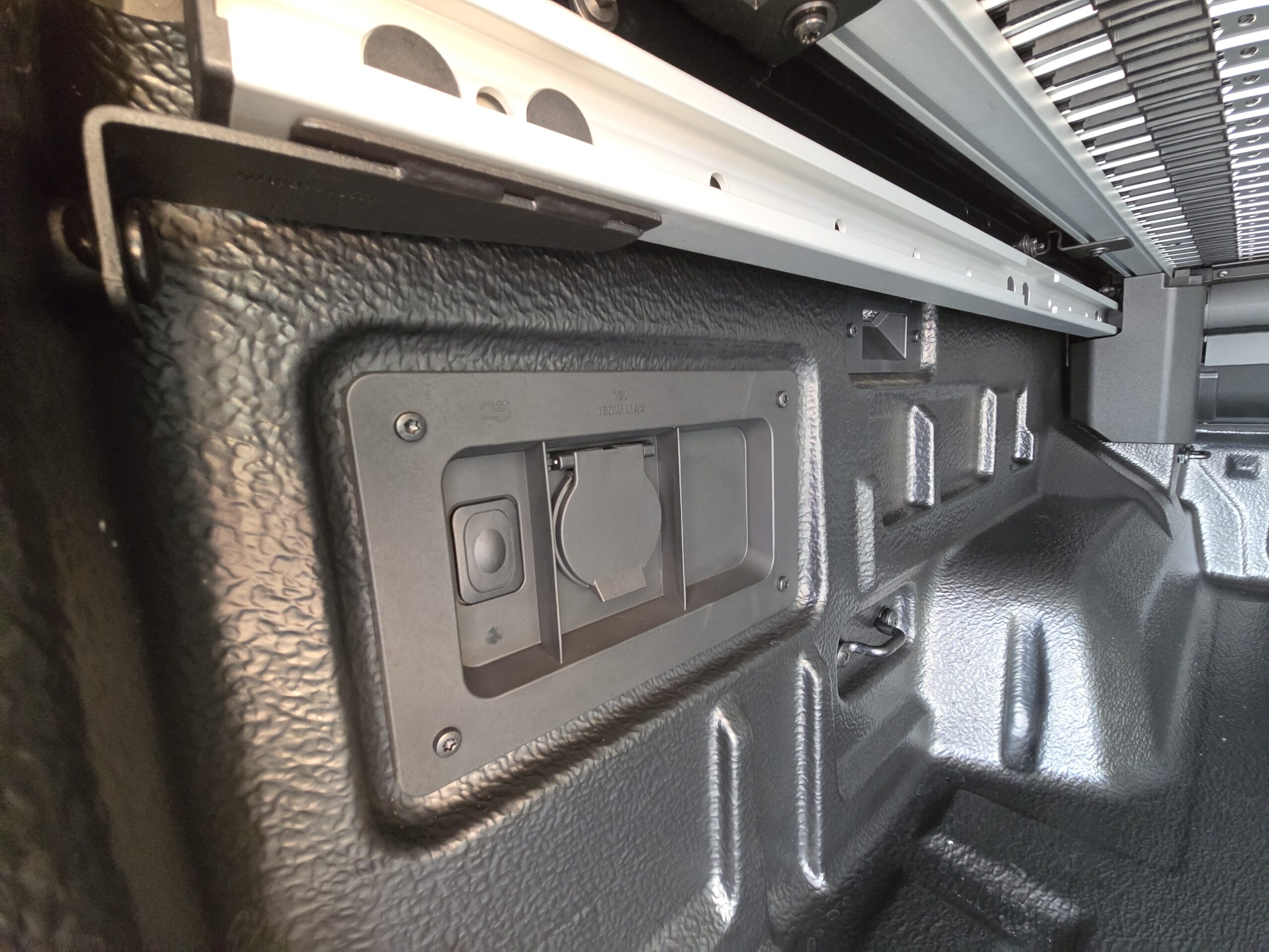 Photo Ford Ranger Wildtrak Double Cabine 2.0 ECOBLUE 205 CH TVA RECUPERABLE Garantie 5 ans