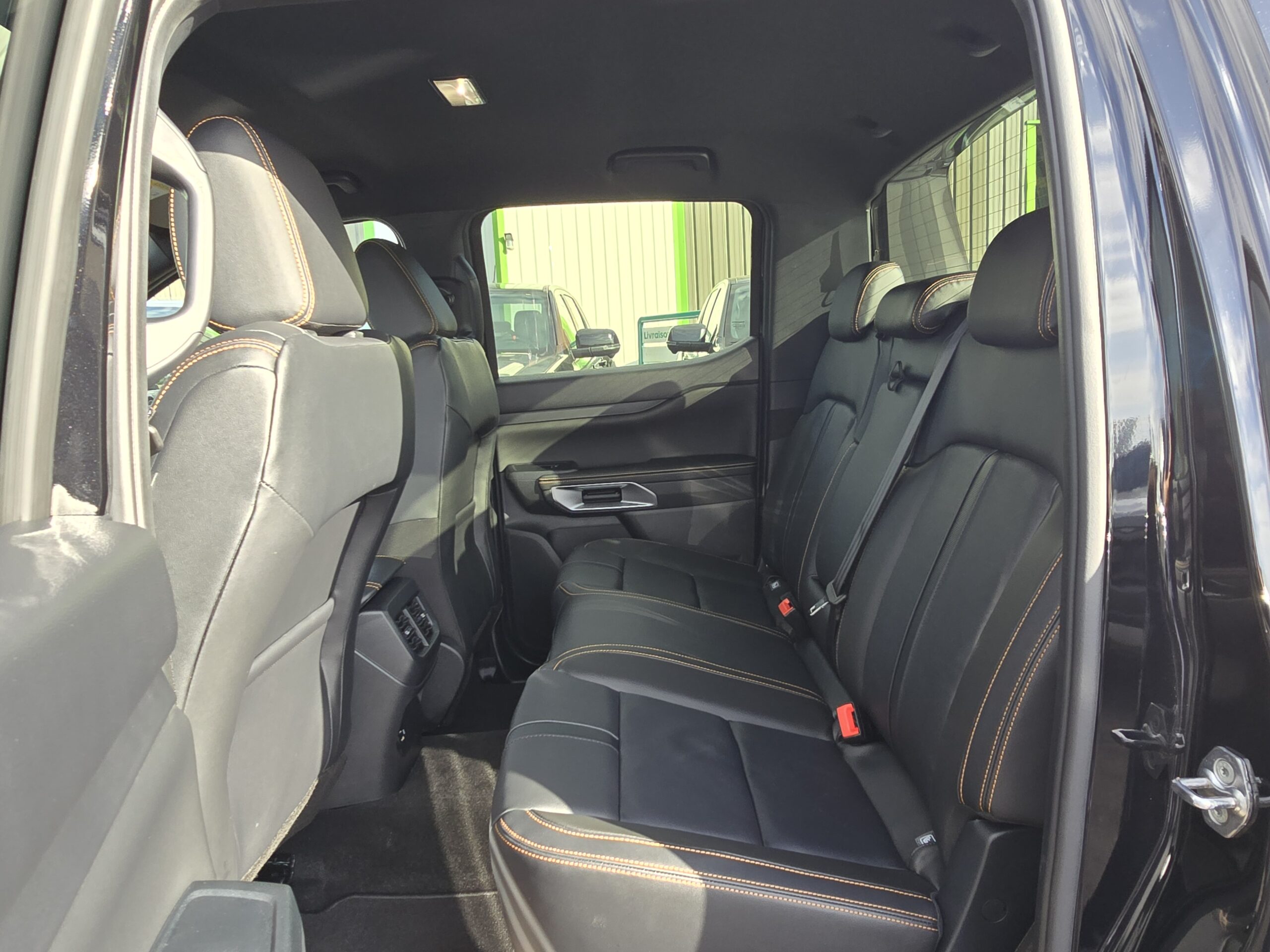 Photo Ford Ranger Wildtrak Double Cabine 2.0 ECOBLUE 205 CH TVA RECUPERABLE Garantie 5 ans