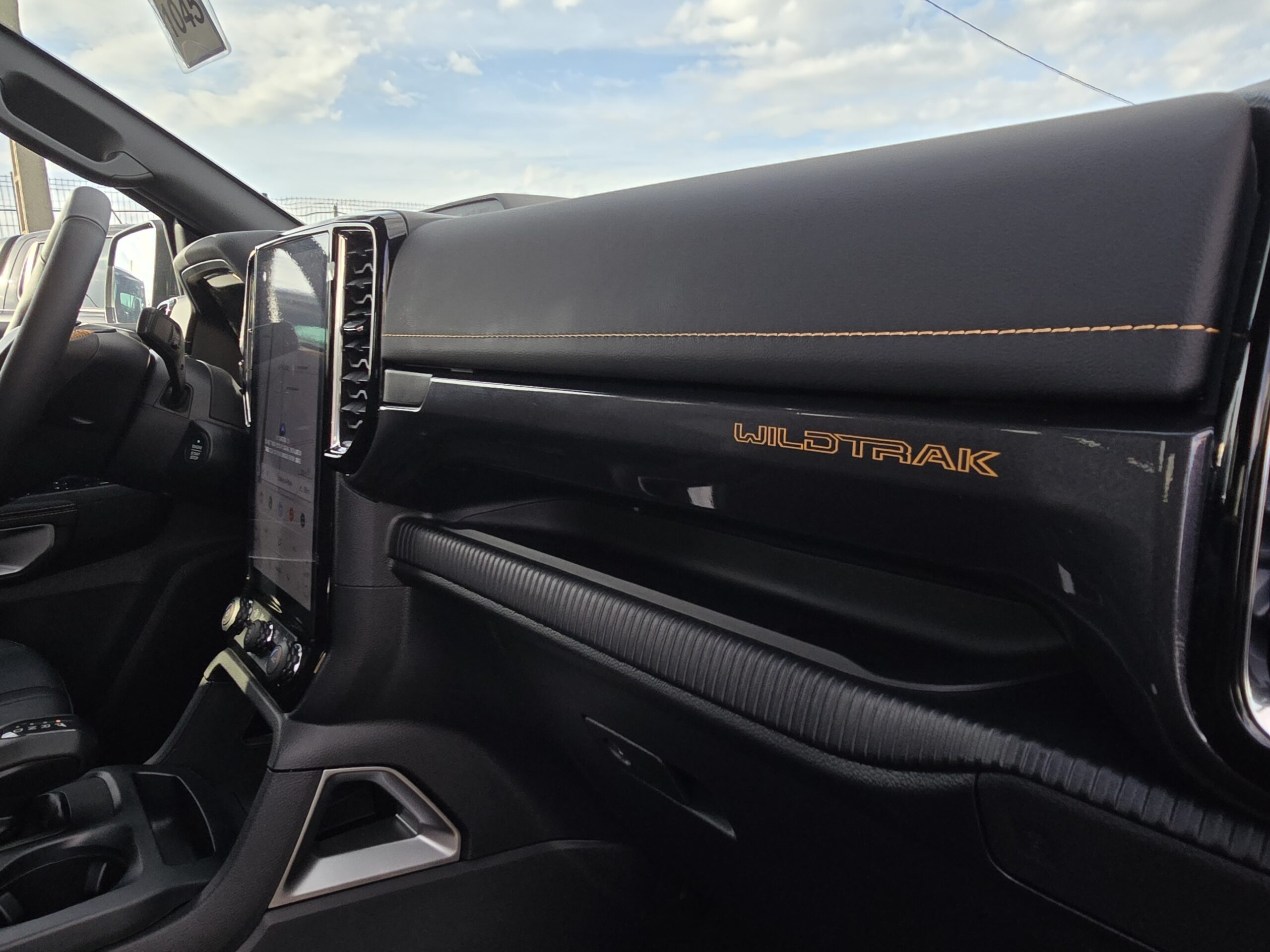 Photo Ford Ranger Wildtrak Double Cabine 2.0 ECOBLUE 205 CH TVA RECUPERABLE Garantie 5 ans