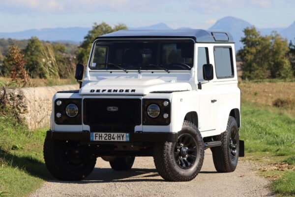 997 Land Rover Defender 90 td4 2.4 SW 4 places