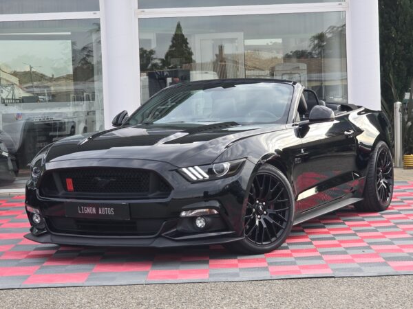 1109 Ford Mustang GT 5.0 v8 Cabriolet 421 BVM6 1er Main Échappement Sport