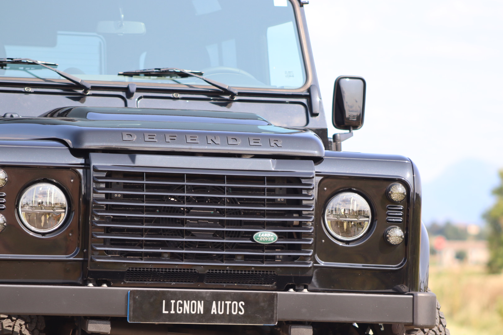 Photo Land Rover Defender 90 td4 2.2 sw 4 places