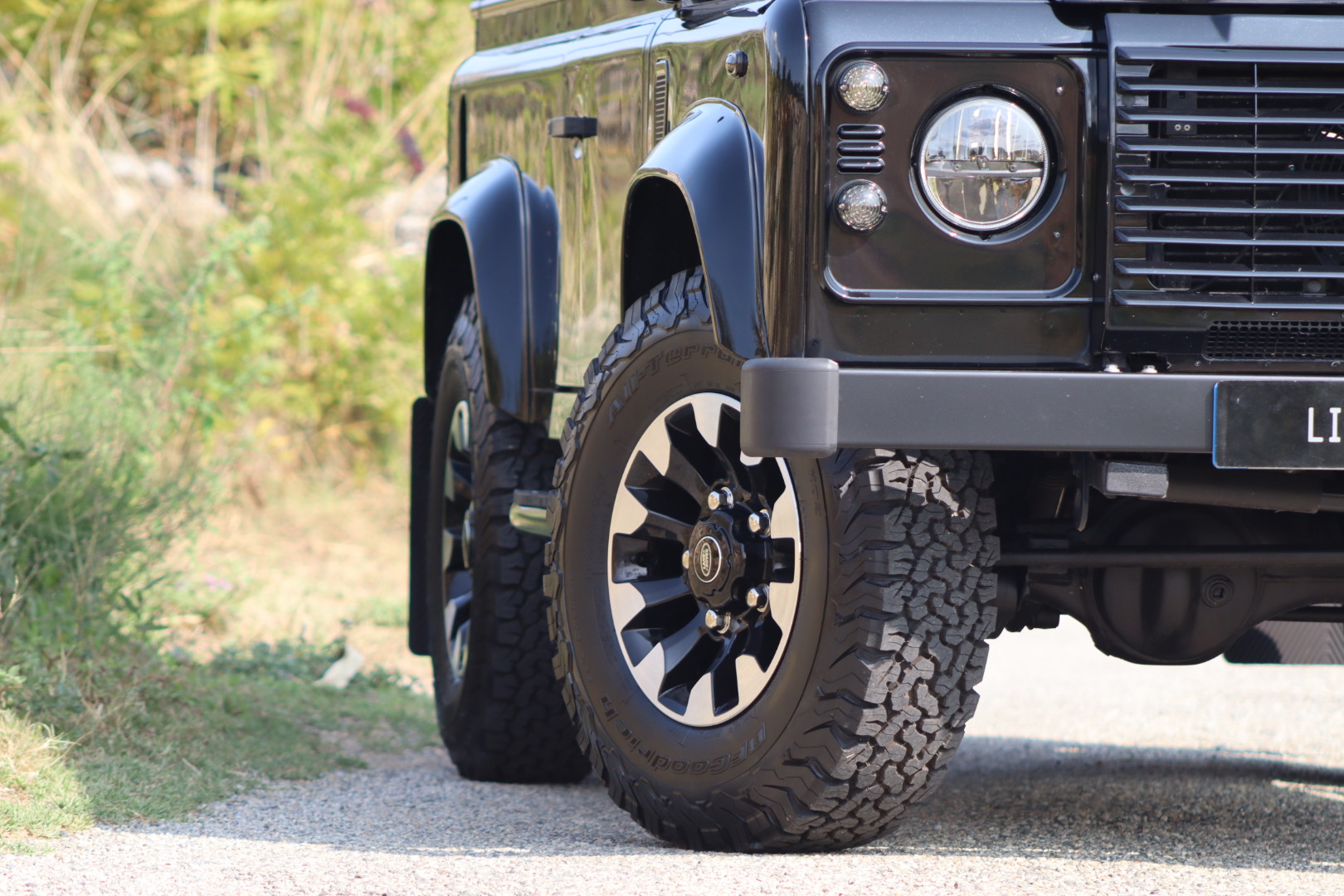 Photo Land Rover Defender 90 td4 2.2 sw 4 places