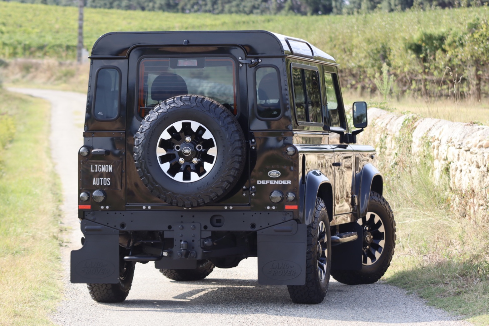 Photo Land Rover Defender 90 td4 2.2 sw 4 places