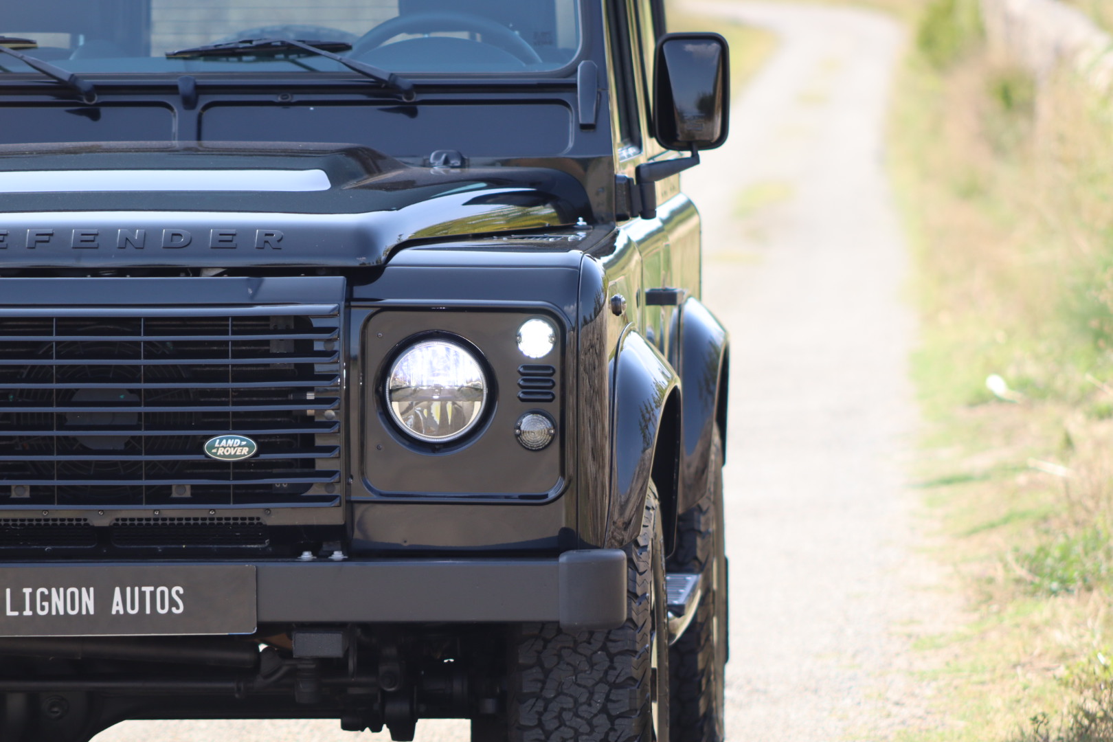 Photo Land Rover Defender 90 td4 2.2 sw 4 places