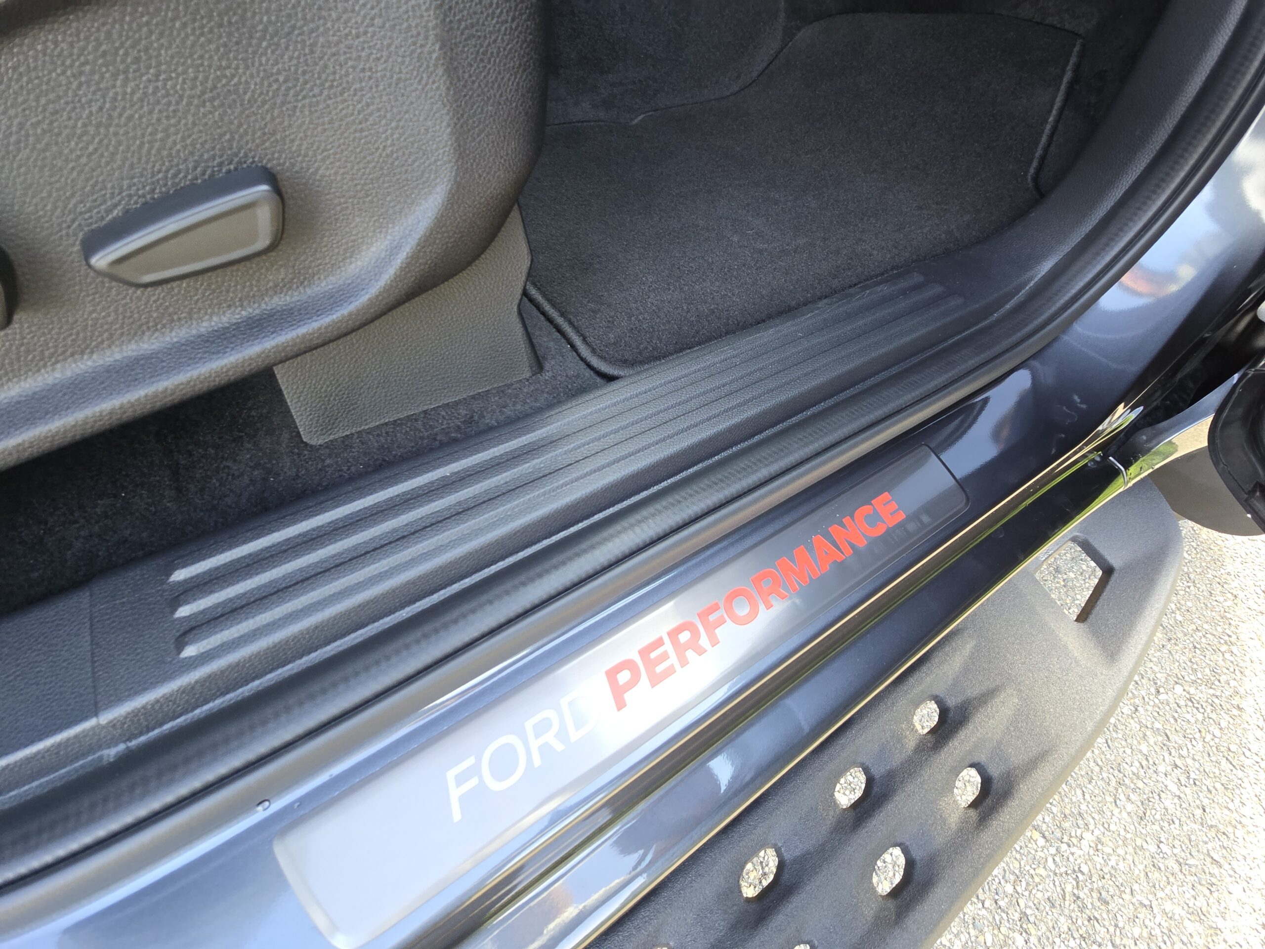 Photo NOUVEAU FORD RANGER RAPTOR 2024 2.0 DIESEL 210 CV BVA10 Garantie 5 ans TVA RECUPERABLE