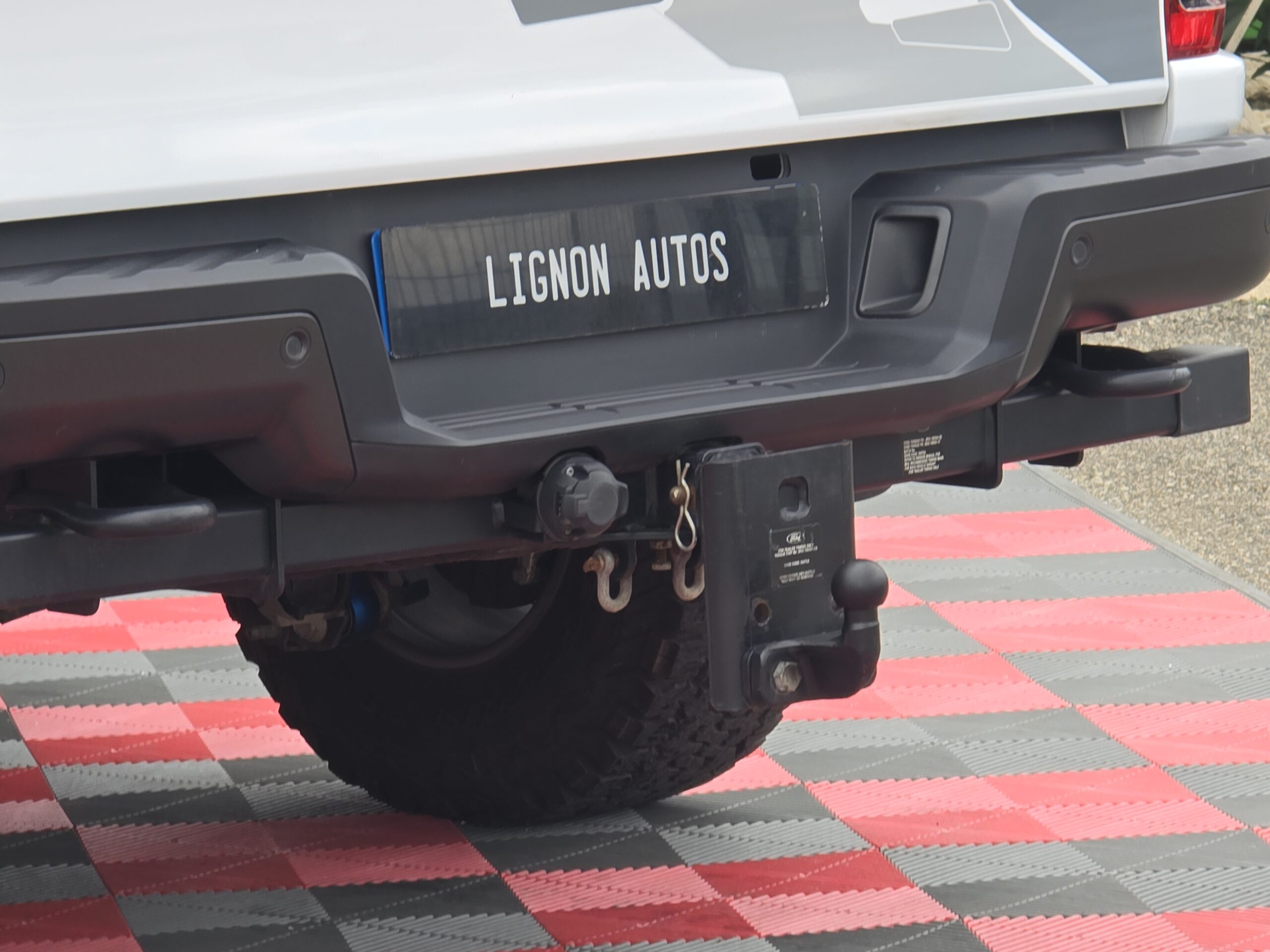 Photo Ford Ranger Raptor Double Cabine 2.0 TDCi 213 EcoBlue BVA10 + Webastoo 1er main - 26 200km