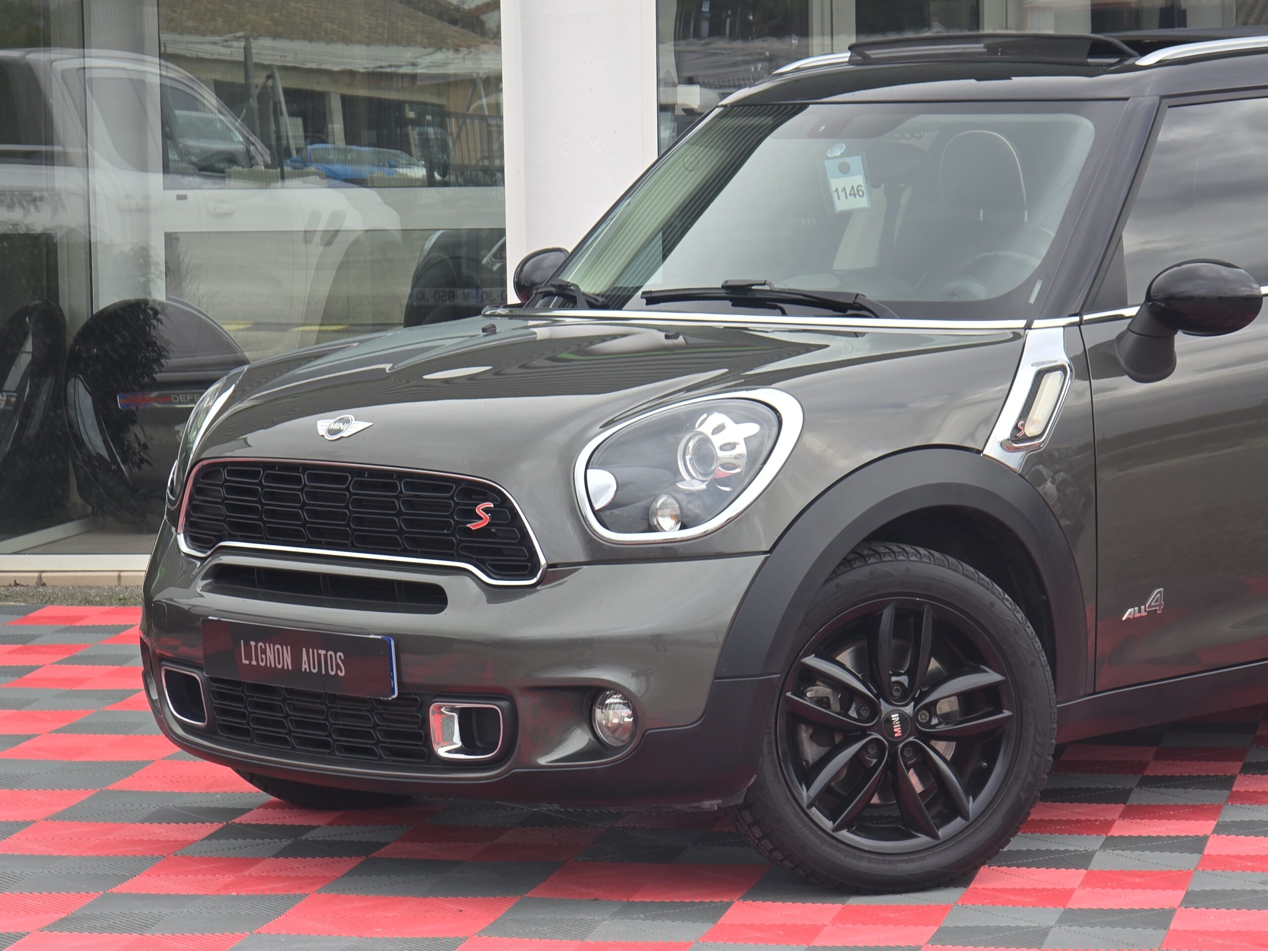 Photo Mini Countryman Cooper S 1.6 184 ch All4  BVA - Toit Panoramique - Pack Red Hot Chili - GPS