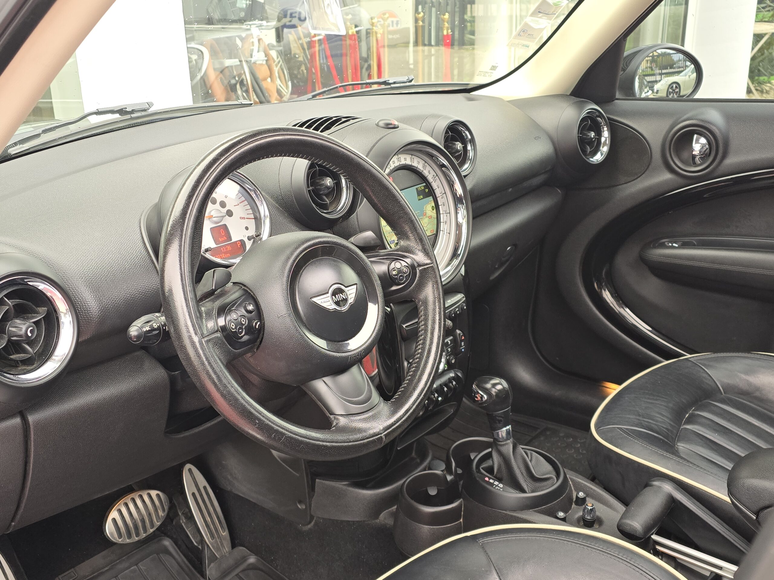 Photo Mini Countryman Cooper S 1.6 184 ch All4  BVA - Toit Panoramique - Pack Red Hot Chili - GPS