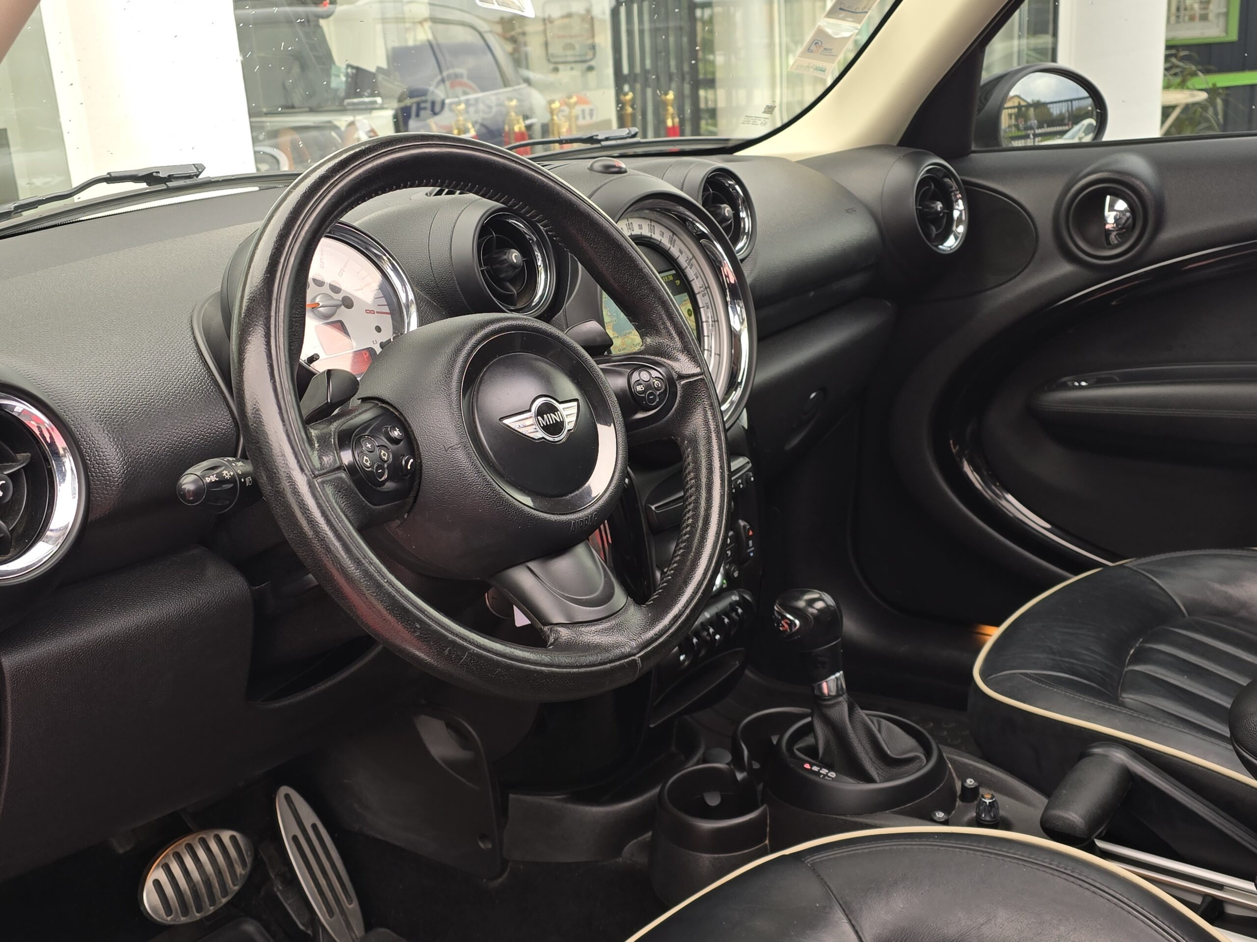 Photo Mini Countryman Cooper S 1.6 184 ch All4  BVA - Toit Panoramique - Pack Red Hot Chili - GPS