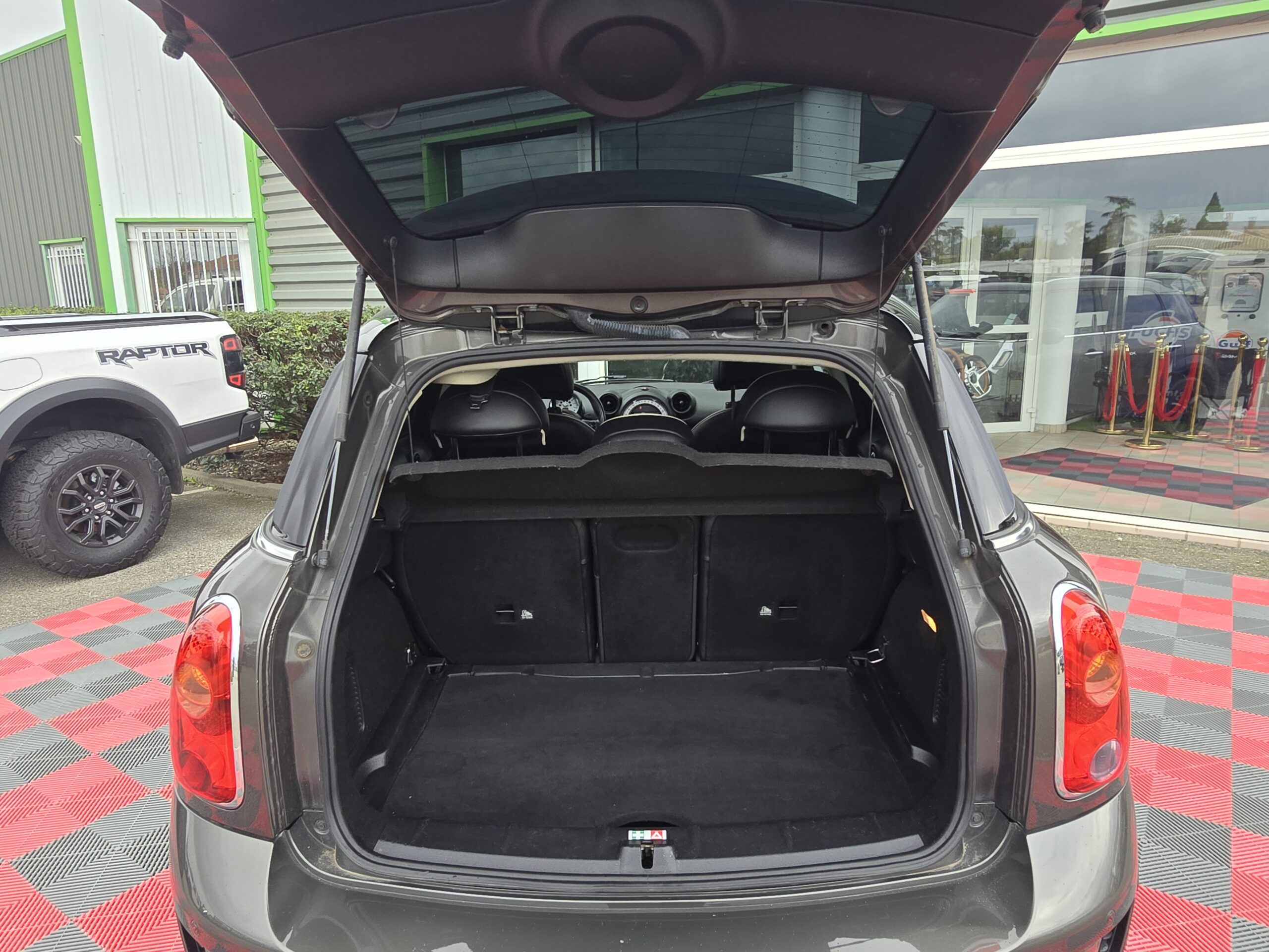Photo Mini Countryman Cooper S 1.6 184 ch All4  BVA - Toit Panoramique - Pack Red Hot Chili - GPS