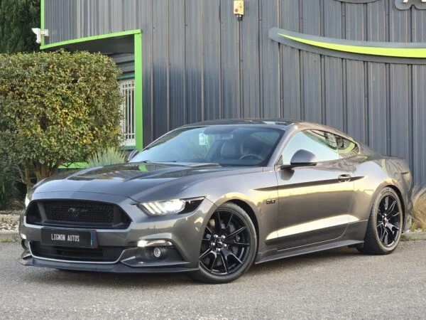 1127 Ford Mustang v8 GT Fastback 421 ch Boite Automatique – Black Shadow – Échapp. REMUS