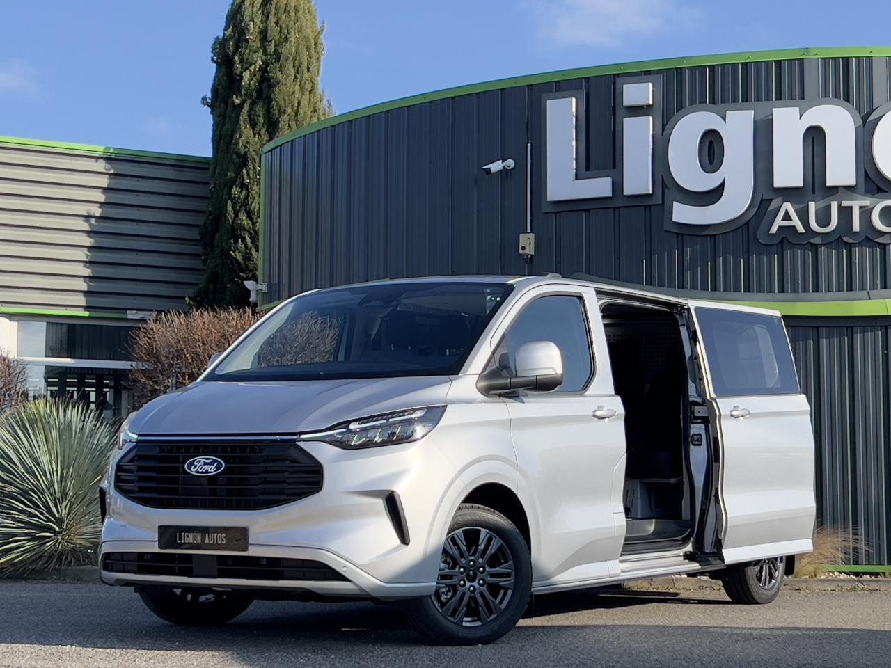 Photo FORD TRANSIT CUSTOM Limited cabine approfondie L2H1 2.0 TDCI 170 BVA Garantie 5 ans / 200 000kms - Attelage -TVA Apparen