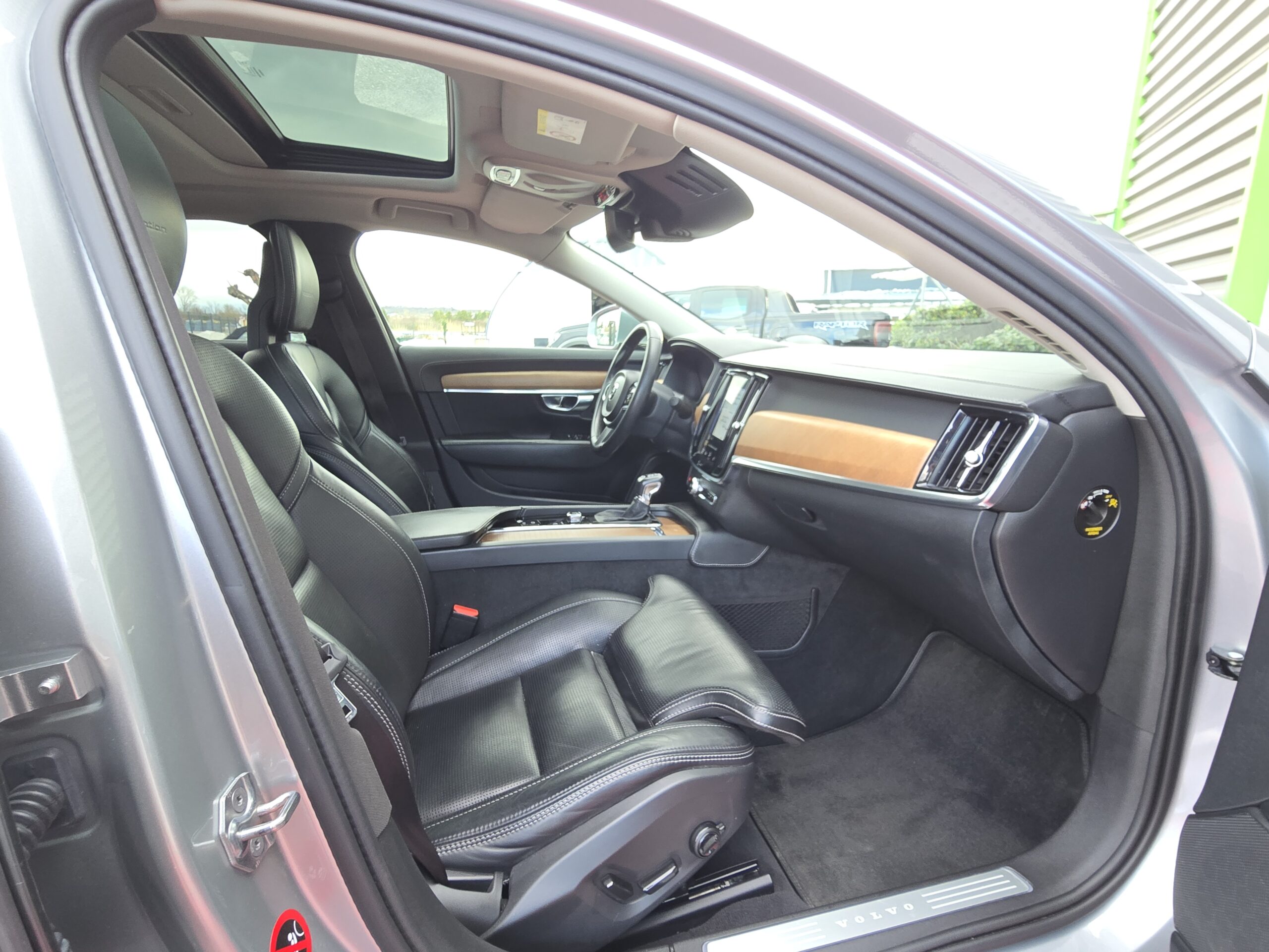 Photo Volvo S90 Inscription Luxe 2.0 d4 190 ch Geartronic 8