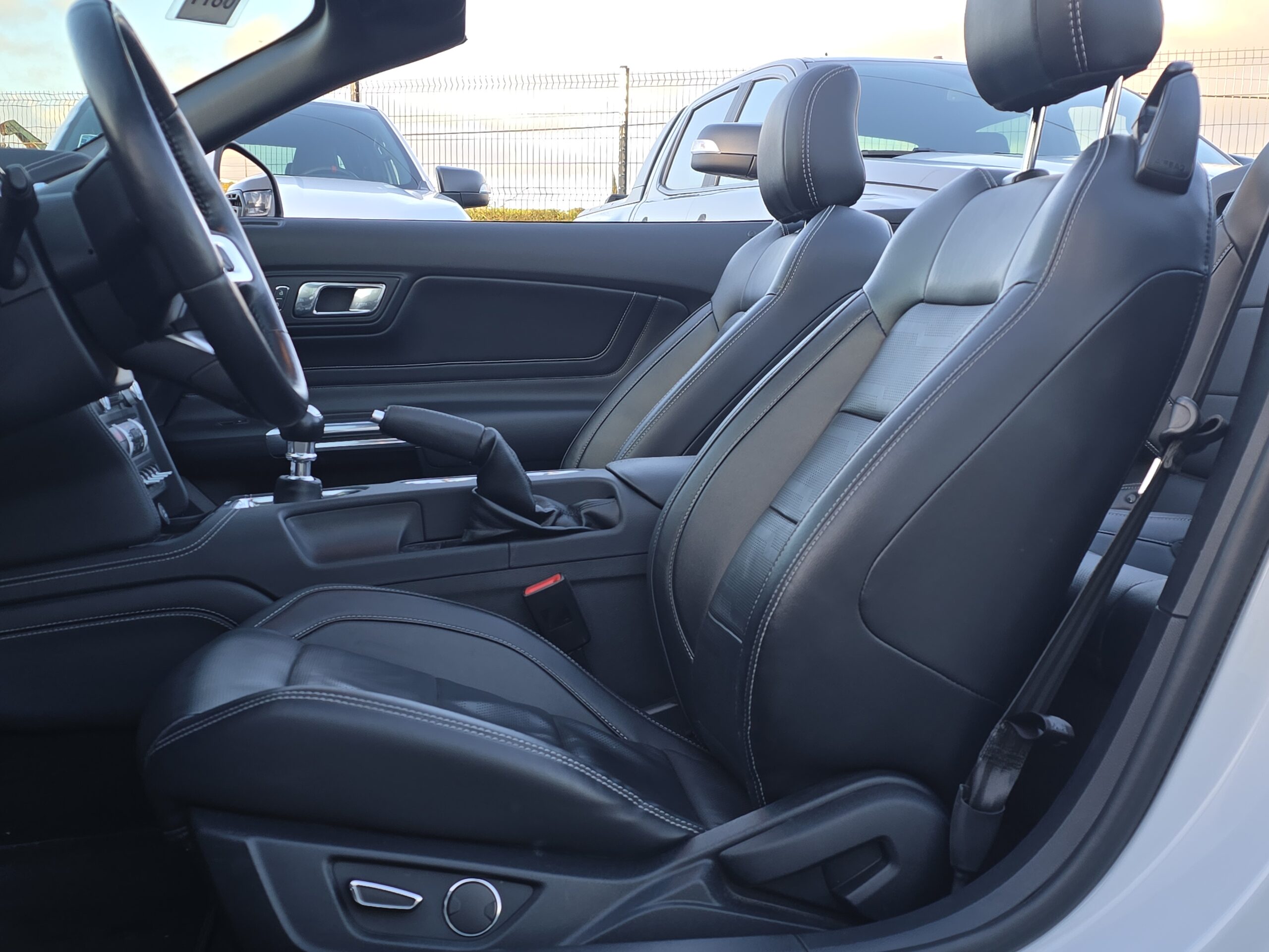 Photo Ford Mustang Cabriolet Gt 5.0l V8 450 BVM6 Premium