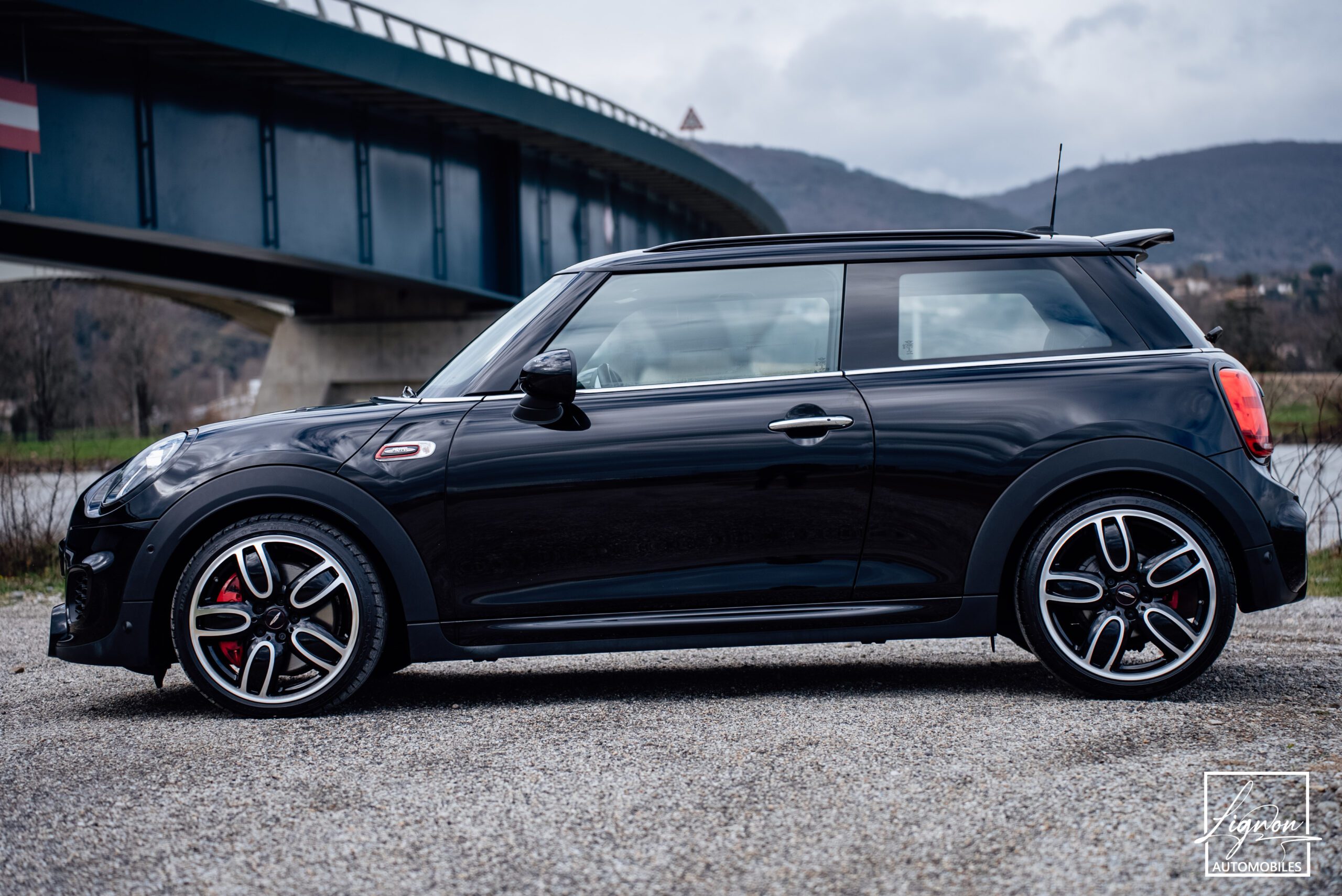 Photo Mini (F56) John Cooper Works 231 ch BVA8 - Origine France
