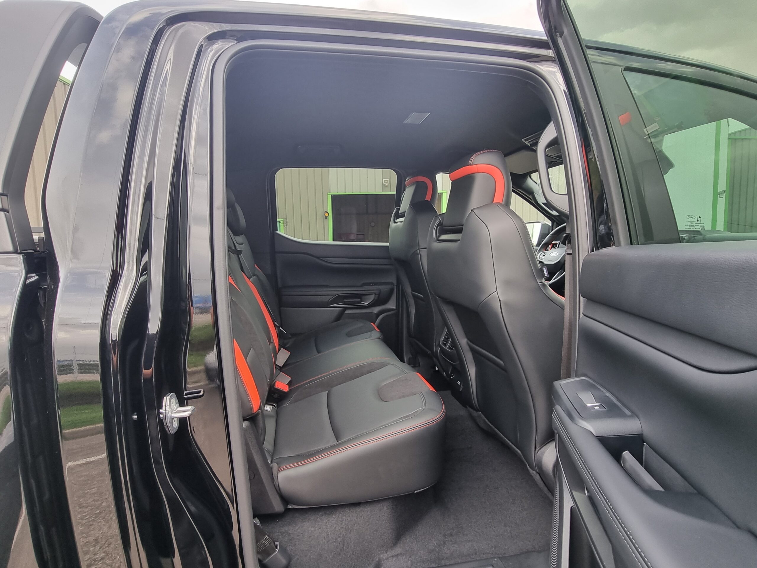 Photo NOUVEAU FORD RANGER RAPTOR 2024 2.0 DIESEL 210 CV BVA10 Garantie 5 ans TVA RECUPERABLE