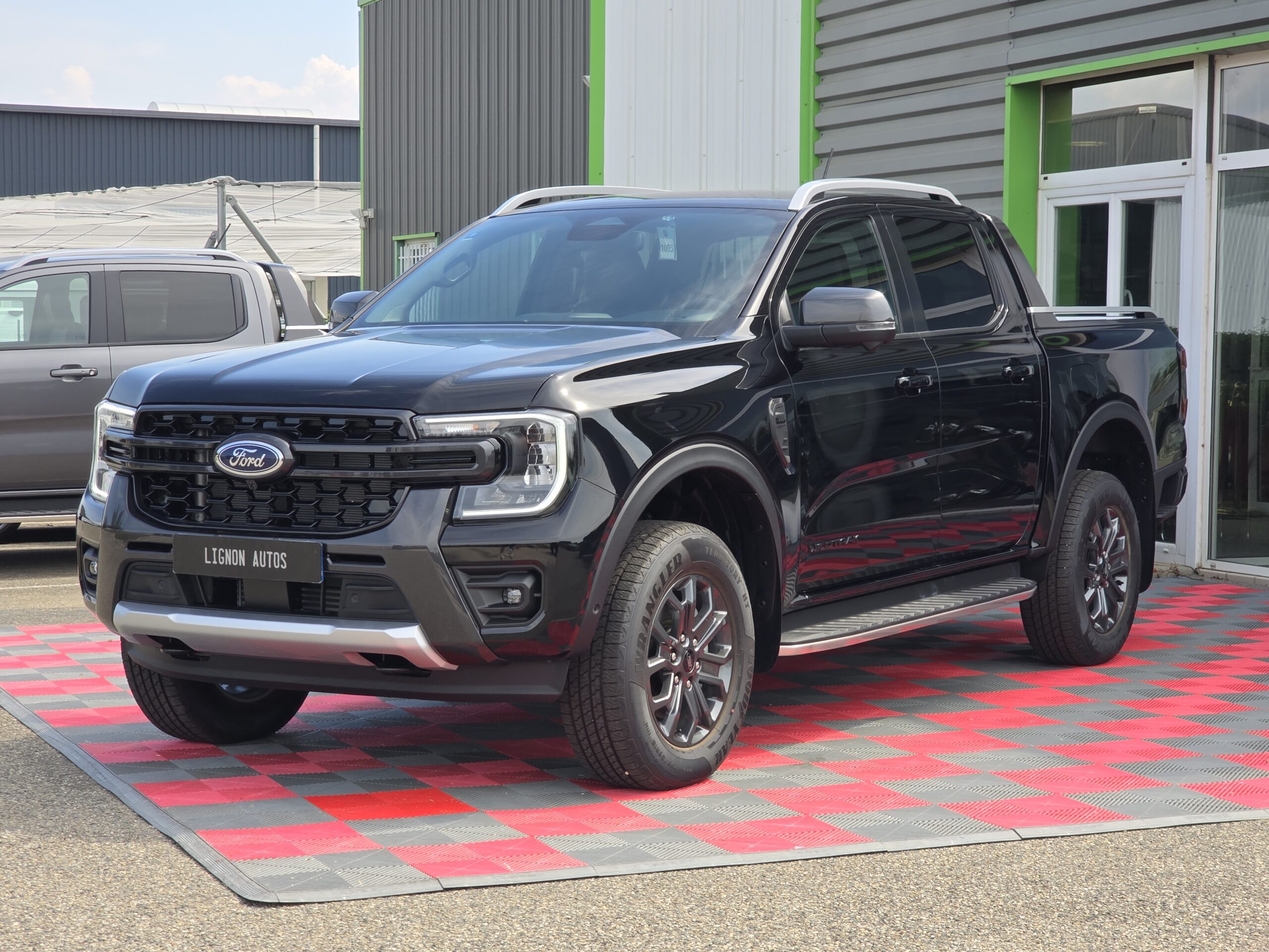 Photo Ford Ranger Wildtrack Double Cabine 2.0 ECOBLUE 205 CH TVA RECUPERABLE
