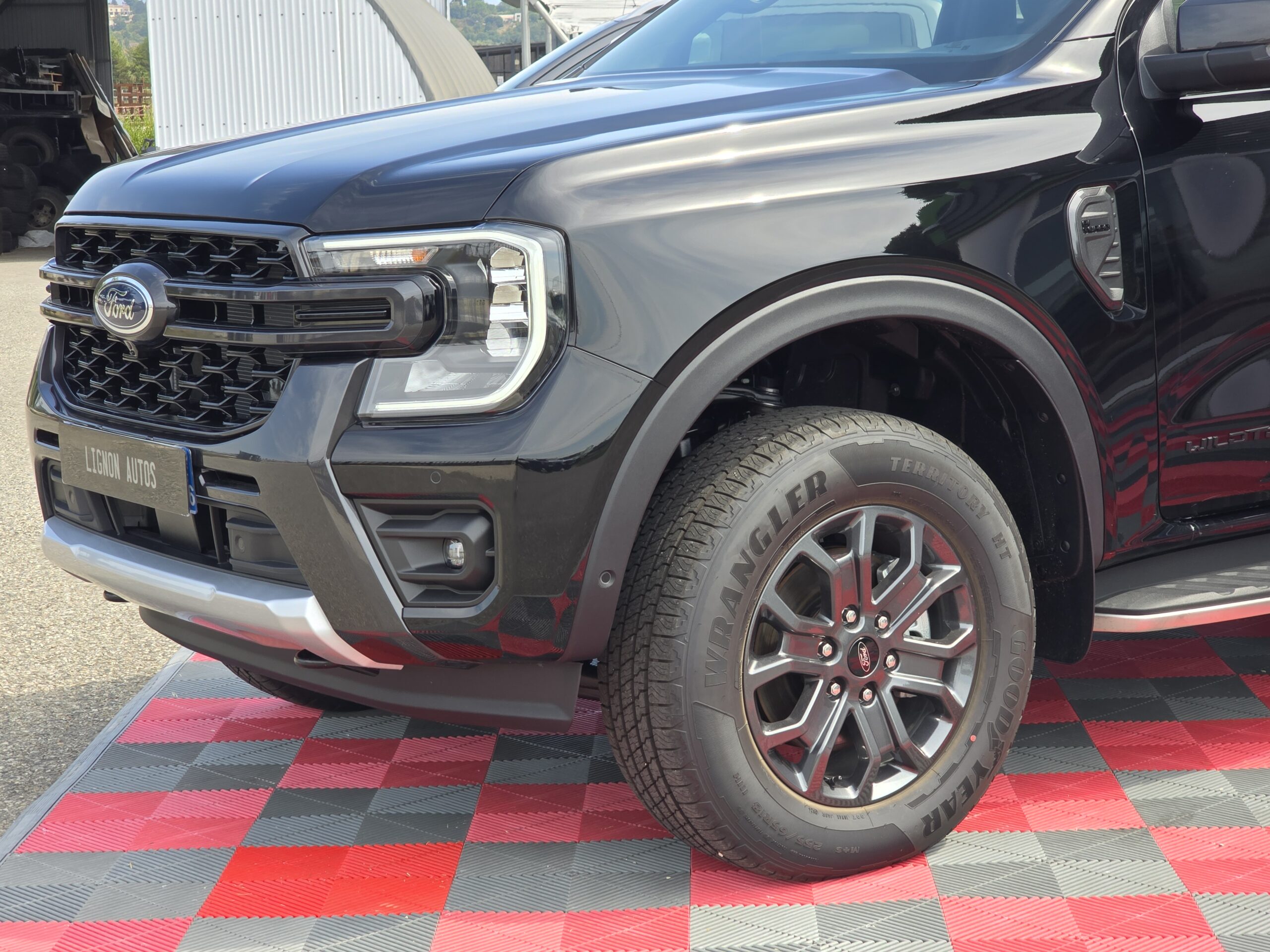 Photo Ford Ranger Wildtrack Double Cabine 2.0 ECOBLUE 205 CH TVA RECUPERABLE