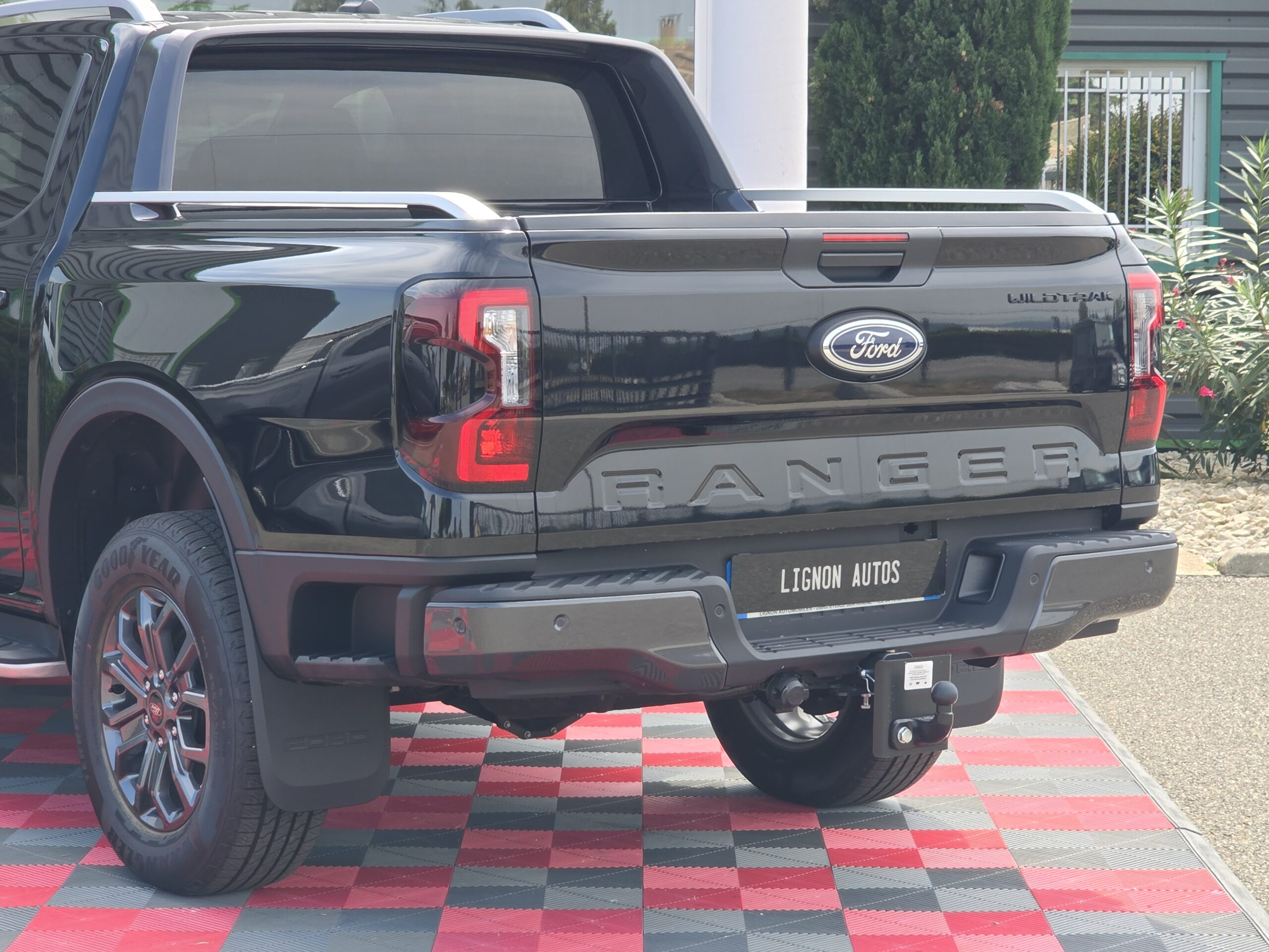 Photo Ford Ranger Wildtrack Double Cabine 2.0 ECOBLUE 205 CH TVA RECUPERABLE