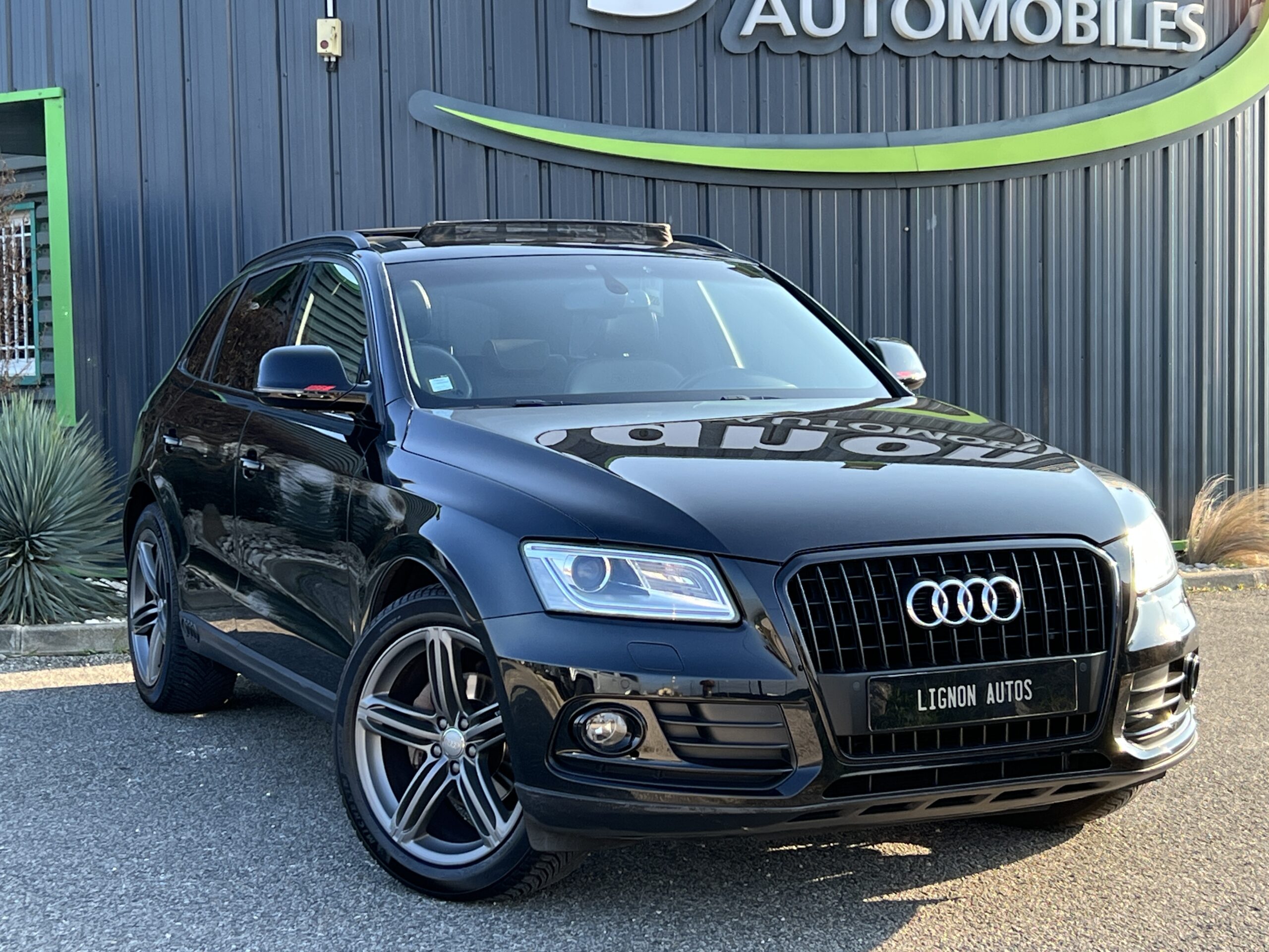 Photo Audi Q5 S-line 2.0 190 ch S-tronic - 1er main - Origine France - toit panoramique