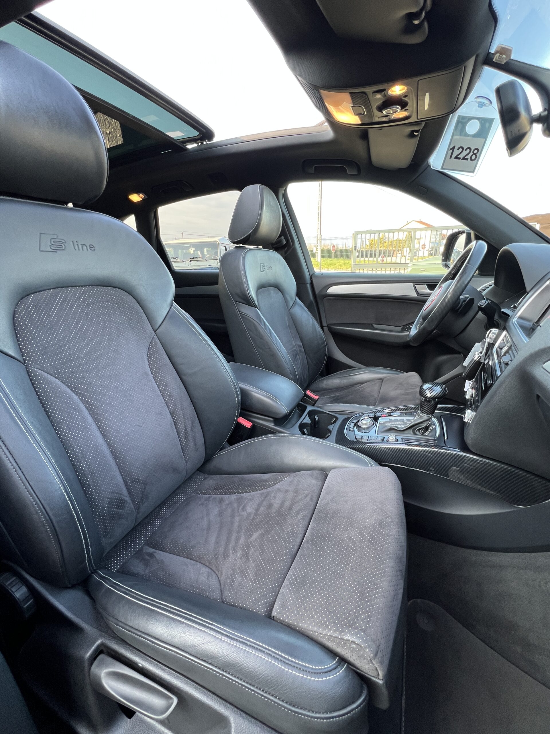 Photo Audi Q5 S-line 2.0 190 ch S-tronic - 1er main - Origine France - toit panoramique