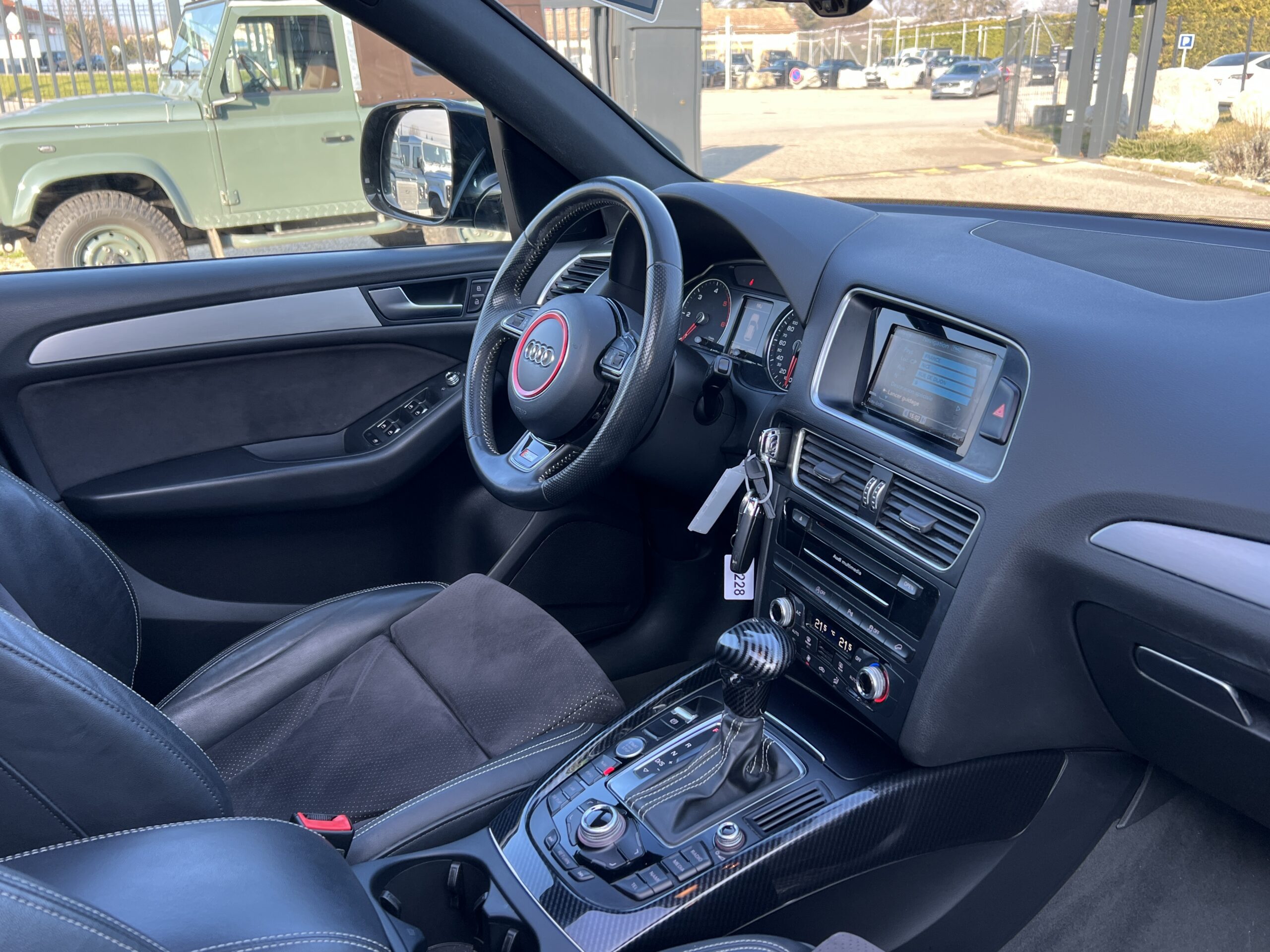 Photo Audi Q5 S-line 2.0 190 ch S-tronic - 1er main - Origine France - toit panoramique