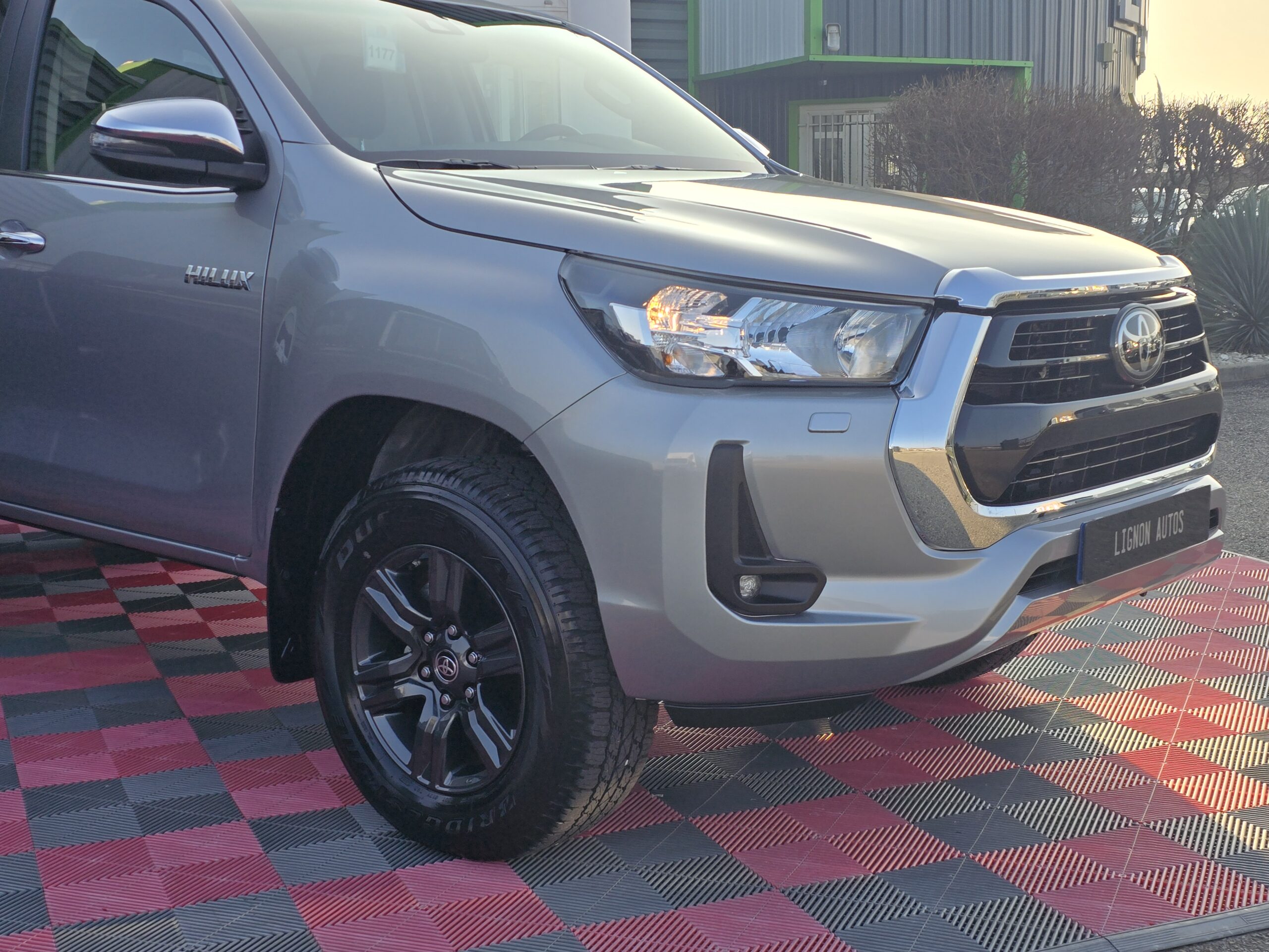 Photo Toyota Hilux double cabine 2.4 D4-D 150 BVA Legende